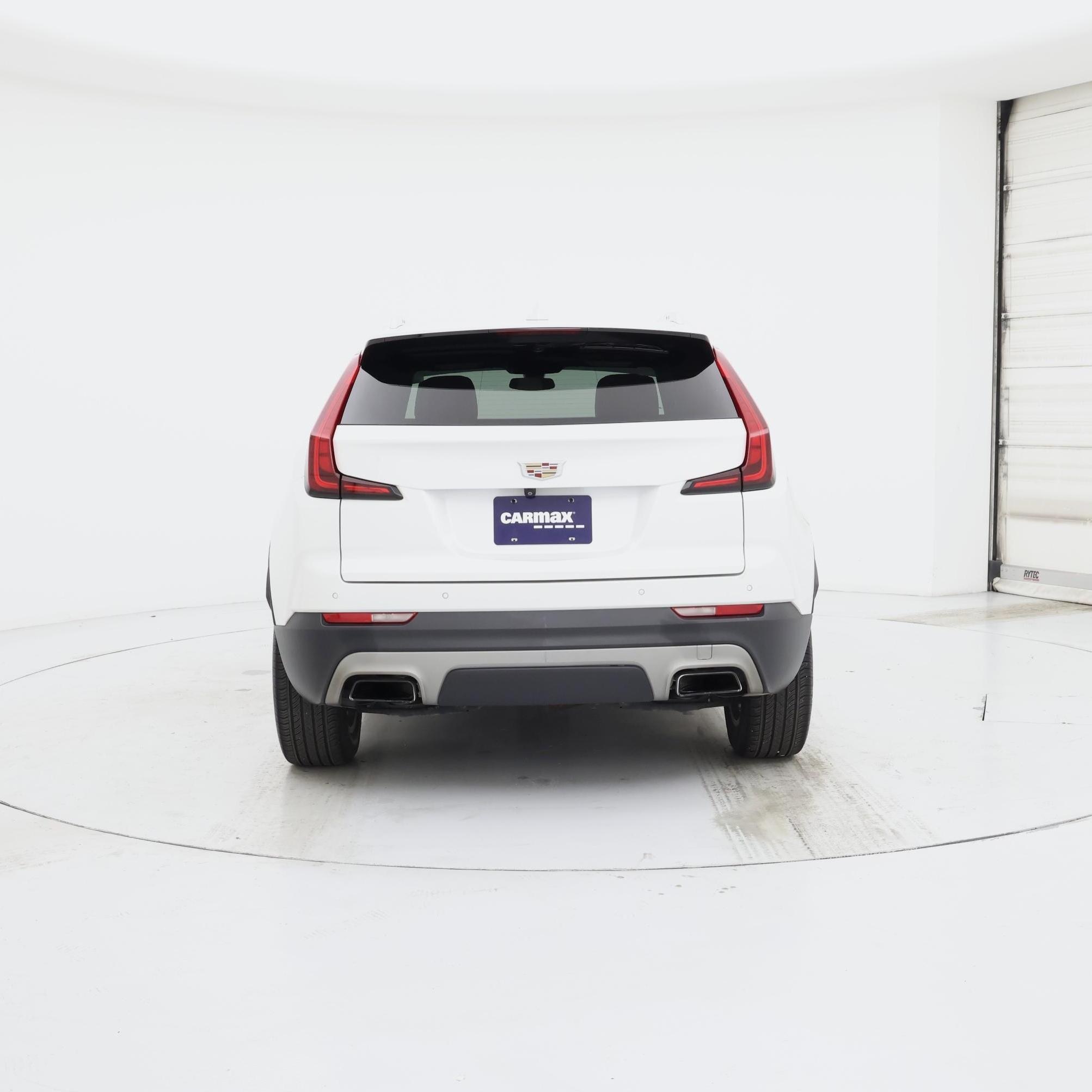 Thumbnail: 2019 Cadillac XT4 - 6