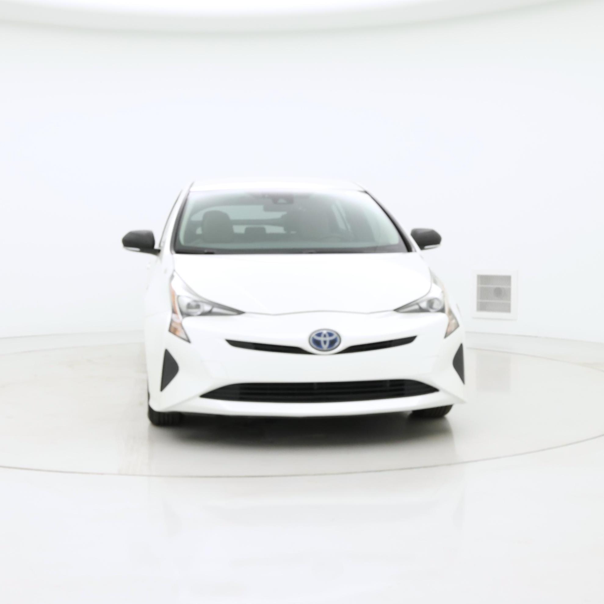 Thumbnail: 2017 Toyota Prius - 5