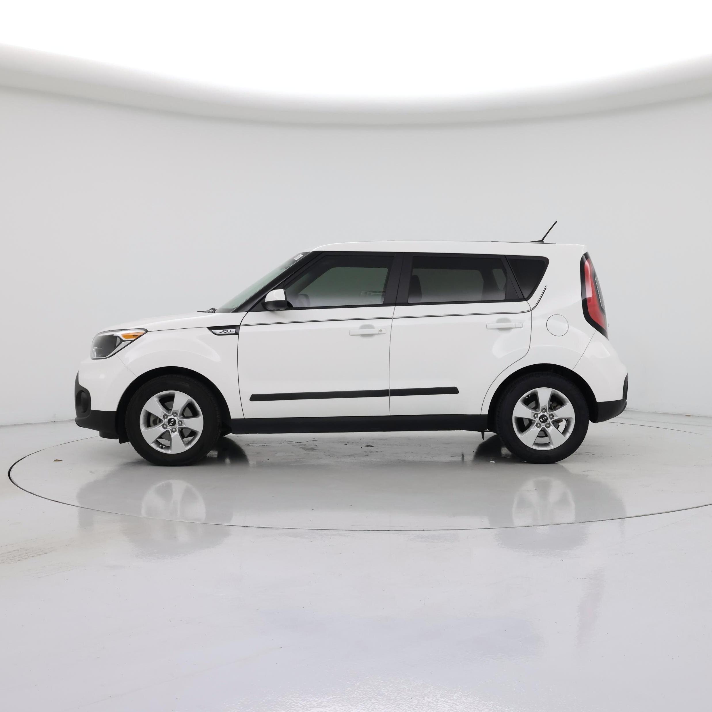 Thumbnail: 2018 Kia Soul - 3