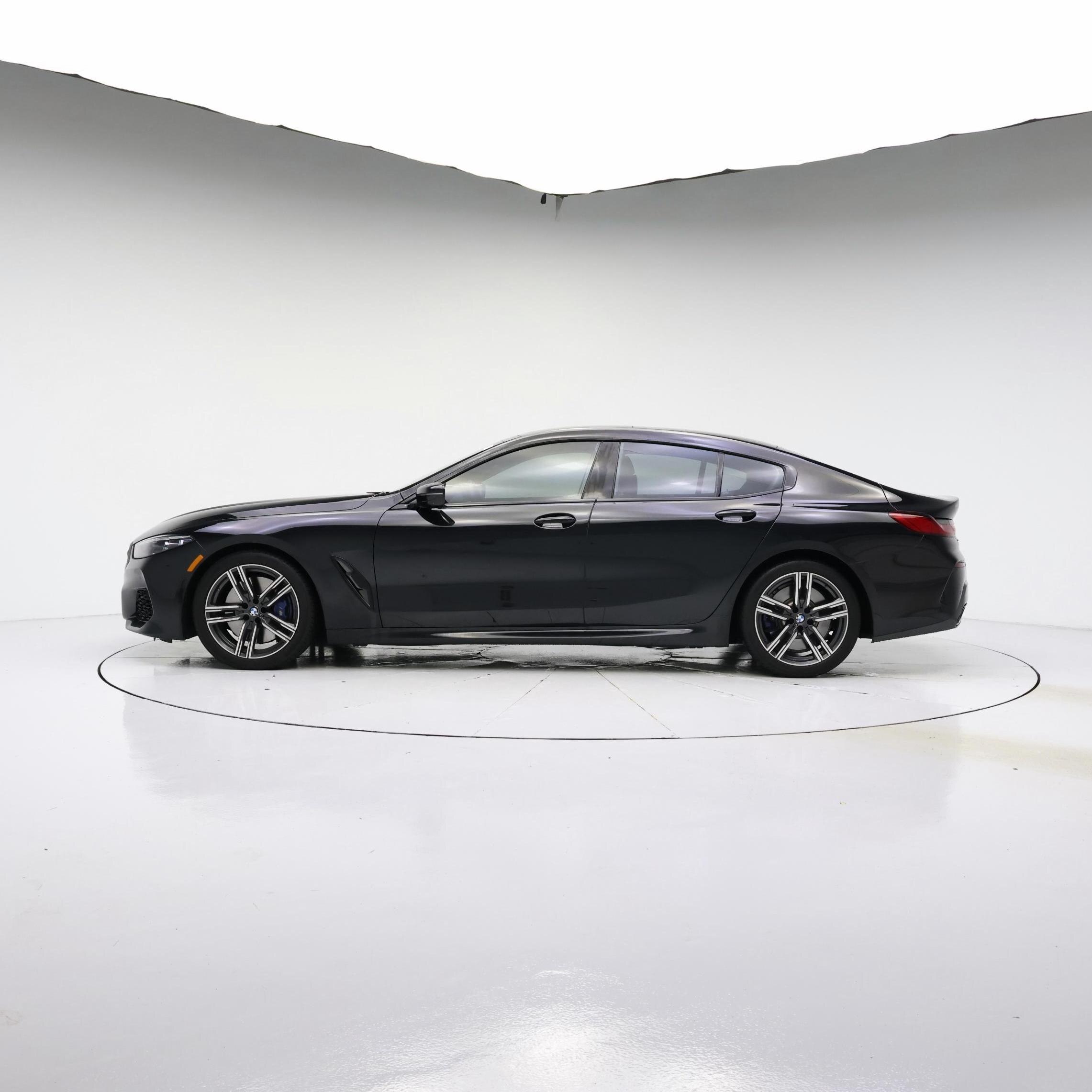 Thumbnail: 2021 BMW 8 Series - 3