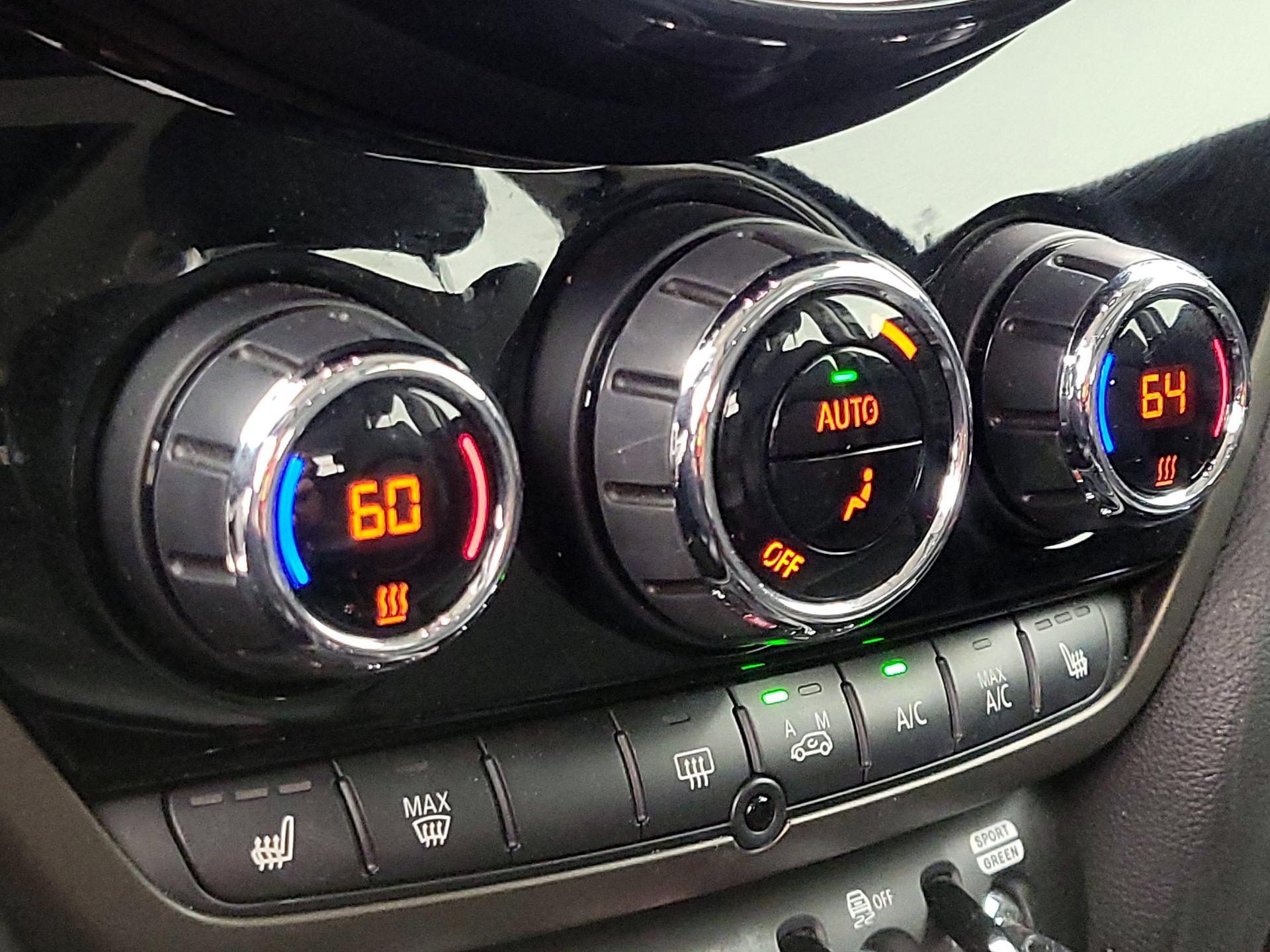 Thumbnail: 2022 MINI Cooper Countryman - 16