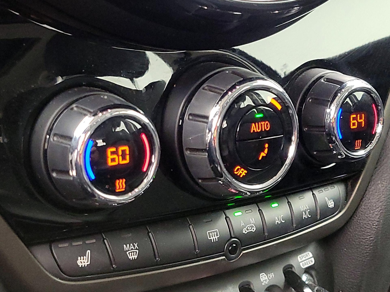 2022 MINI Countryman S - Photo 17