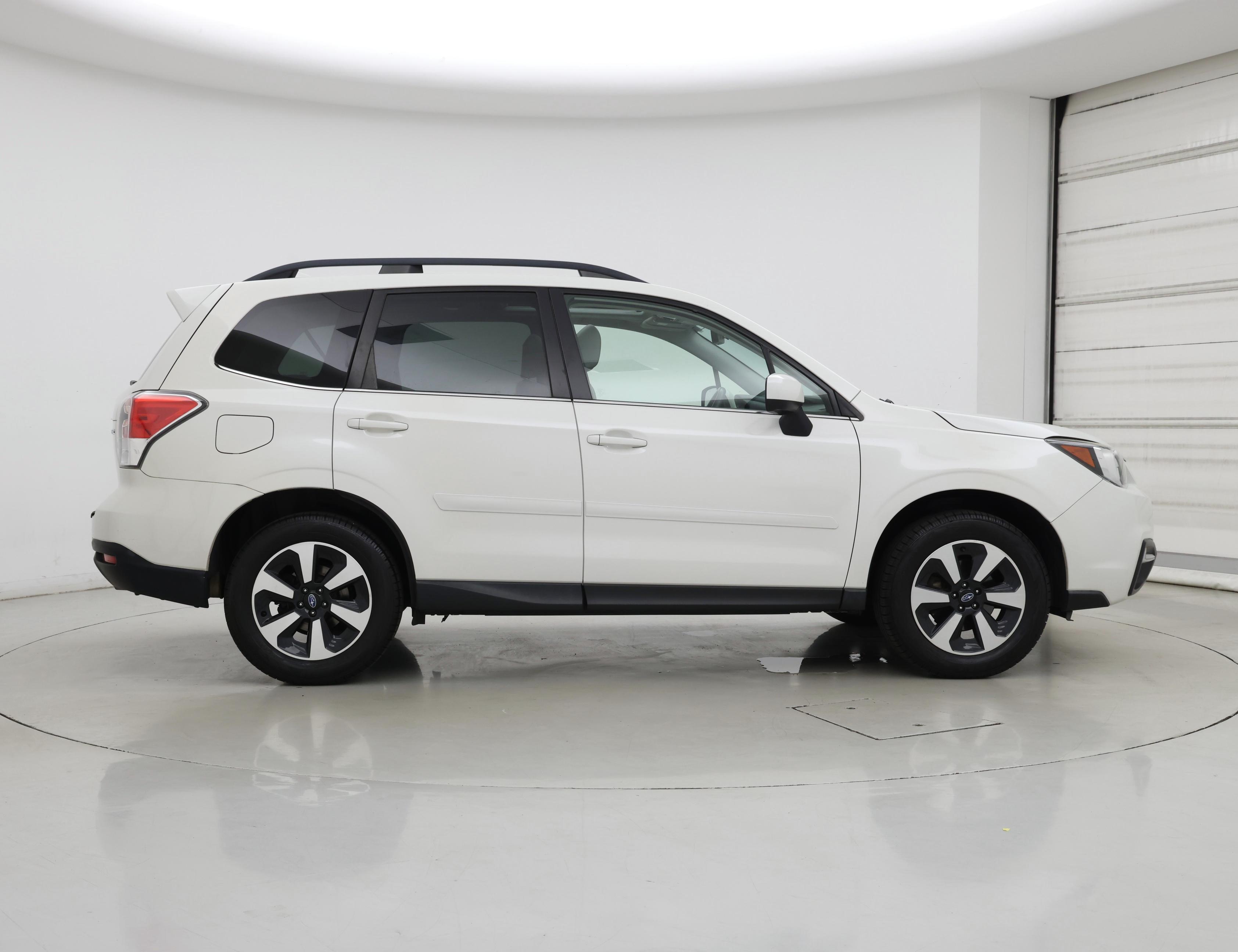 Thumbnail: 2018 Subaru Forester - 7