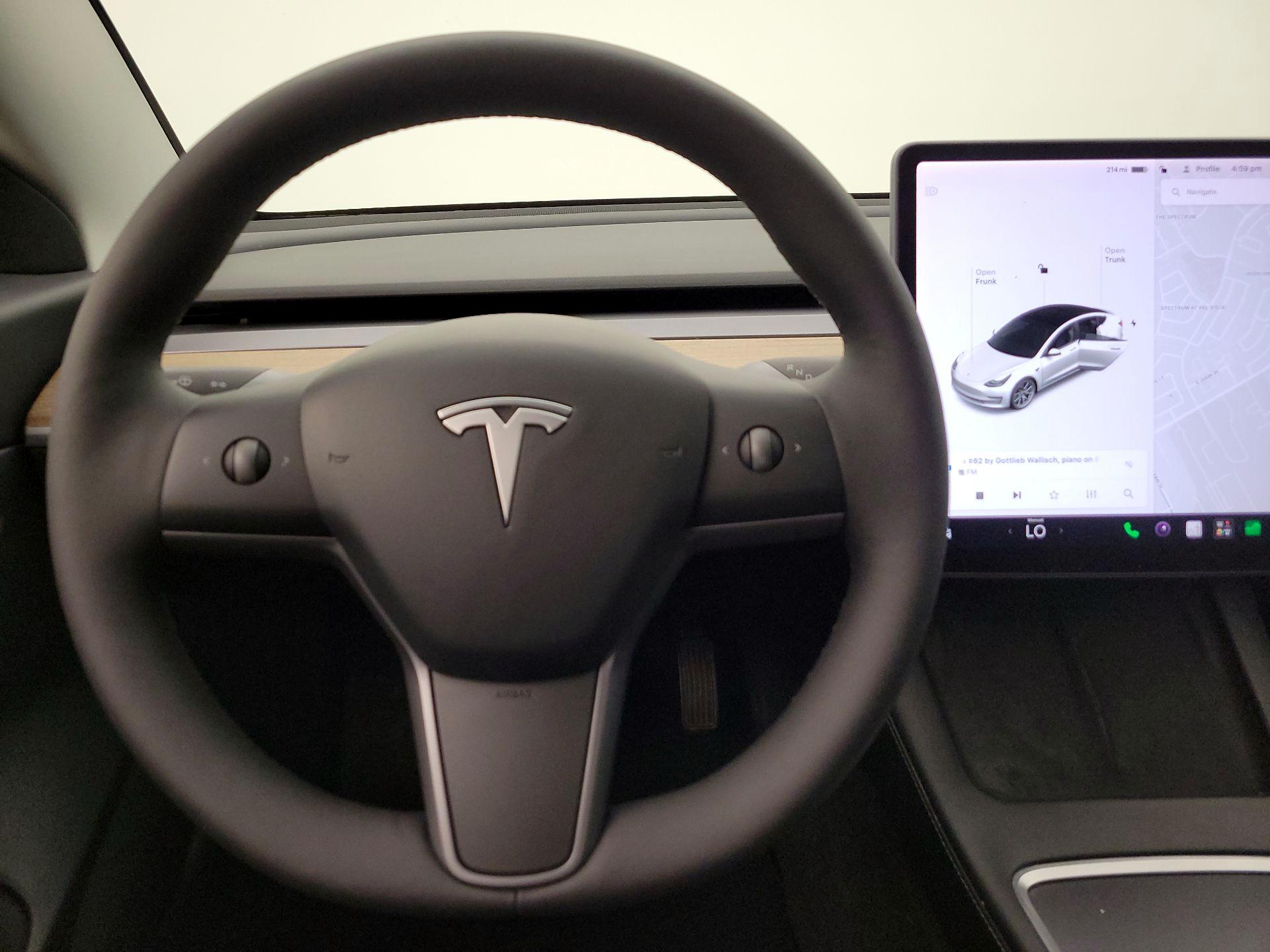 Thumbnail: 2021 Tesla Model 3 - 10