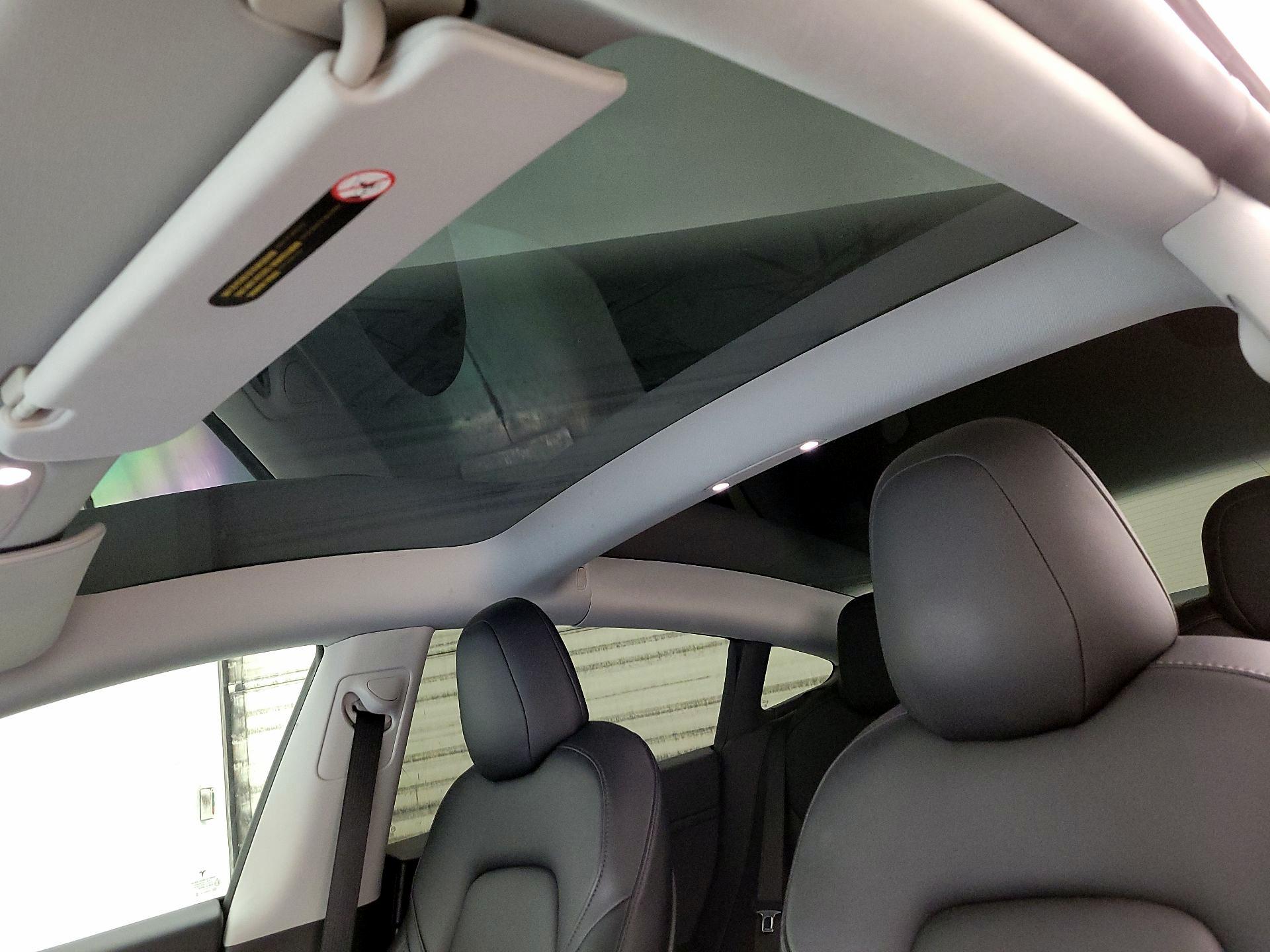 Thumbnail: 2021 Tesla Model 3 - 18