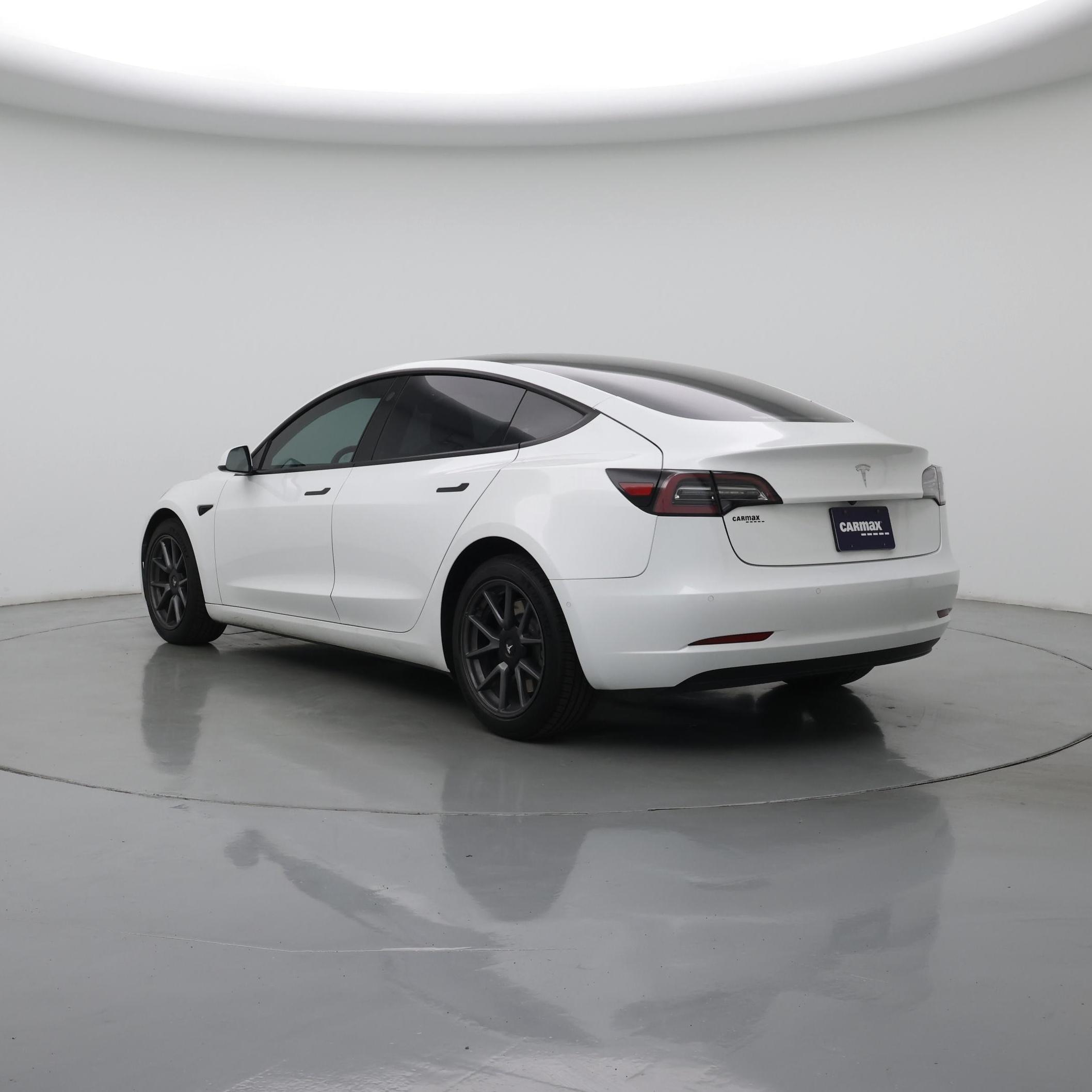 Thumbnail: 2021 Tesla Model 3 - 2