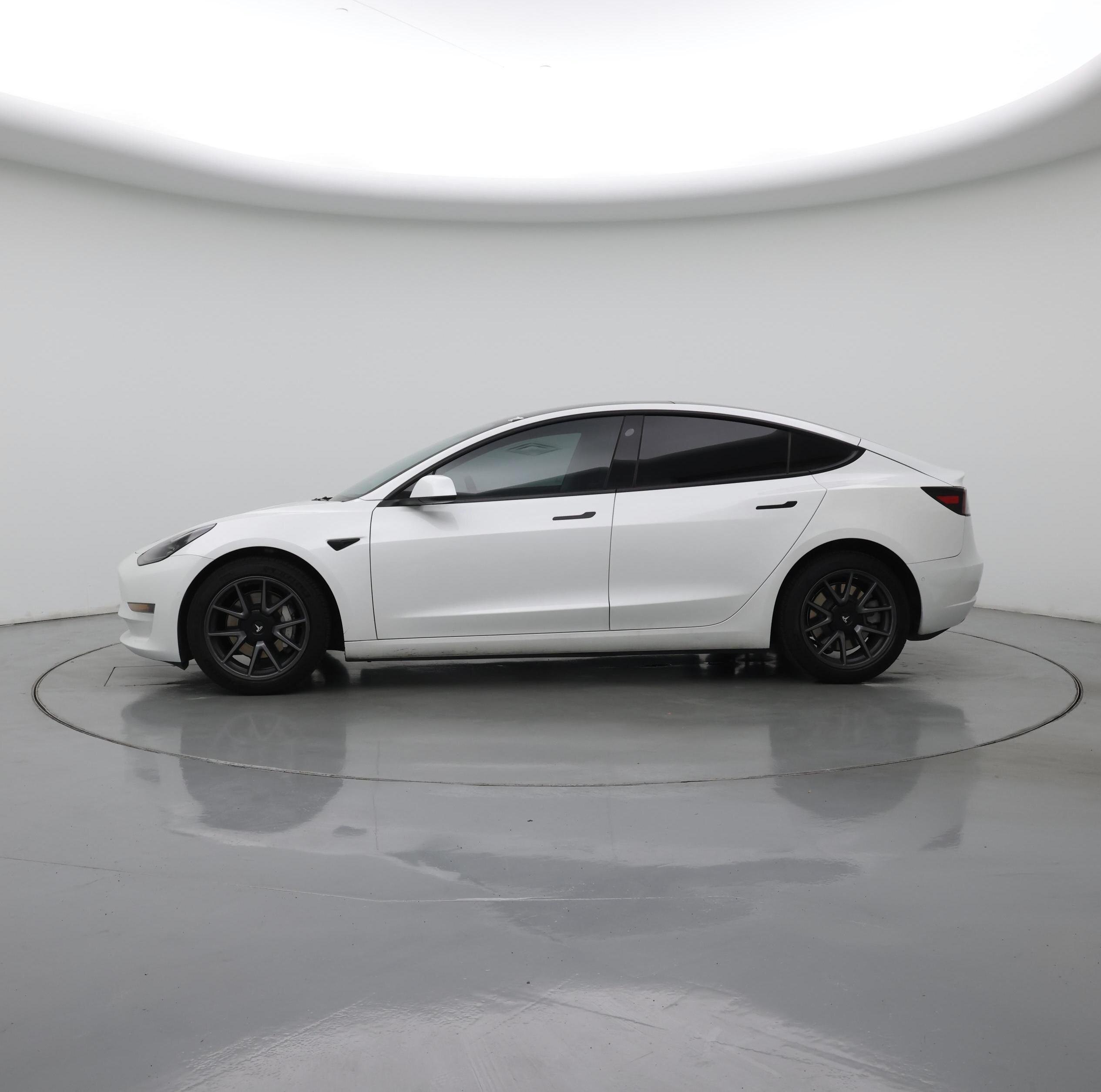 Thumbnail: 2021 Tesla Model 3 - 3