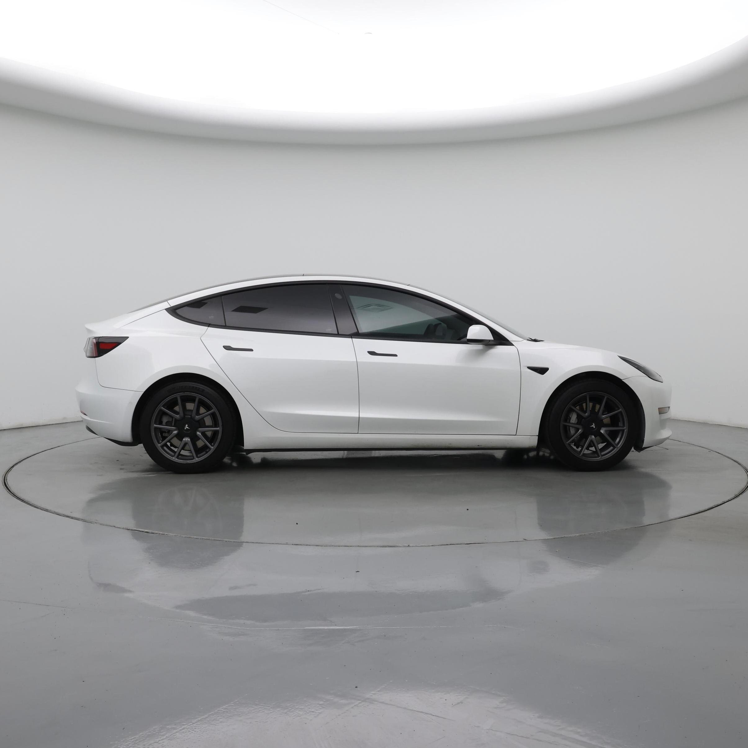 Thumbnail: 2021 Tesla Model 3 - 7