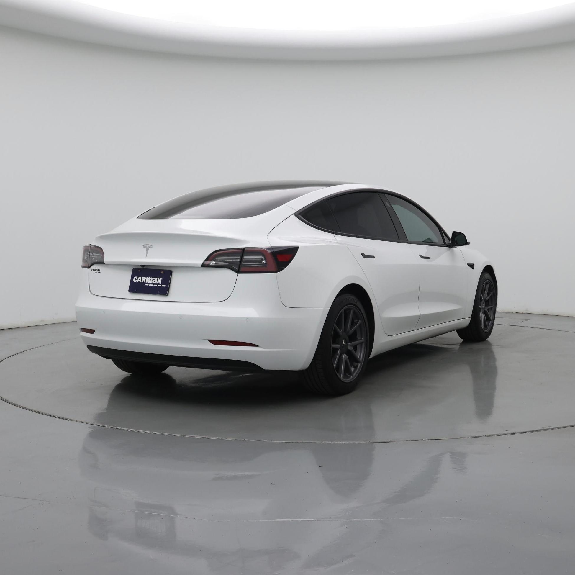 Thumbnail: 2021 Tesla Model 3 - 8