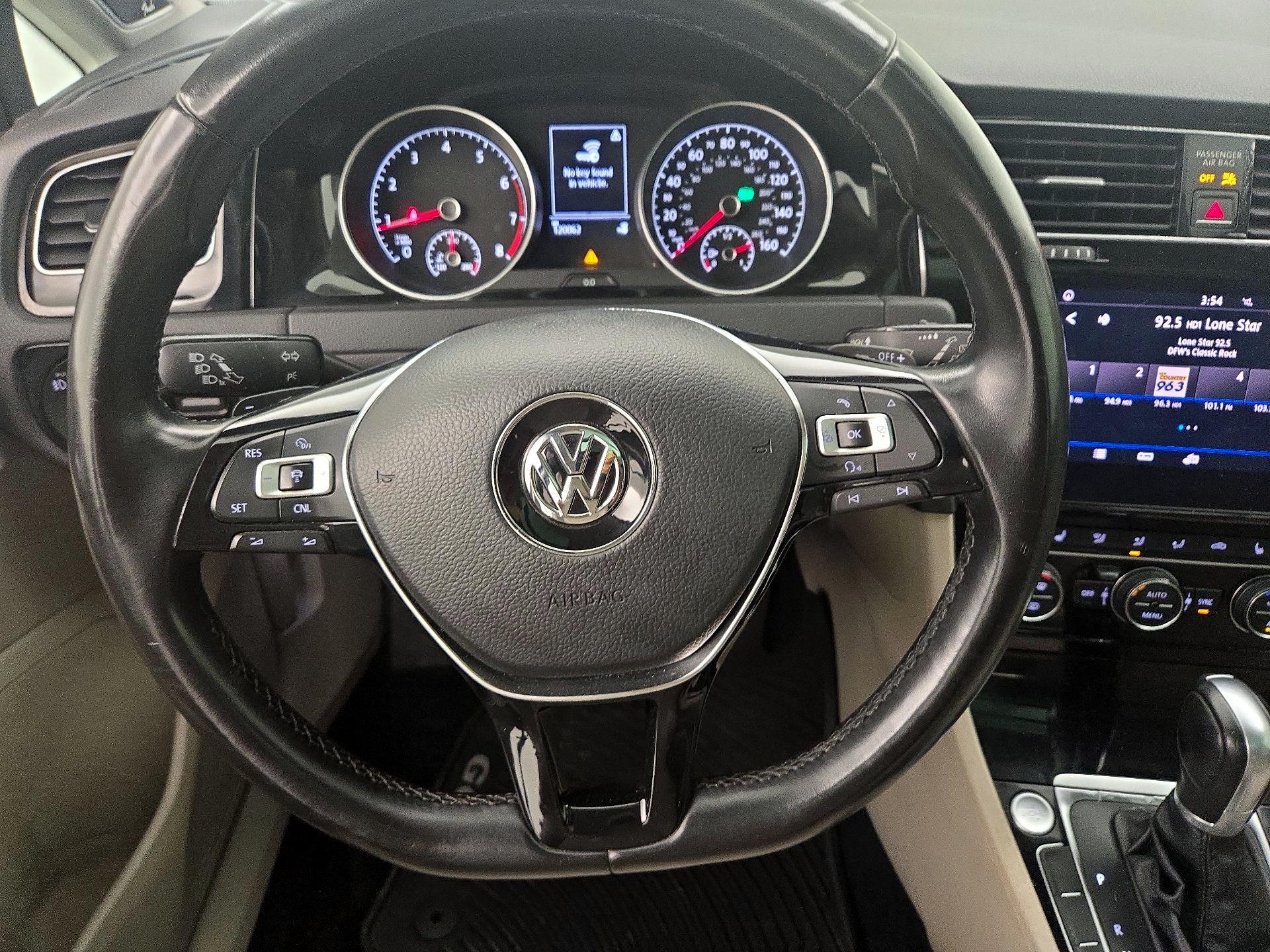 Thumbnail: 2018 Volkswagen Golf - 10