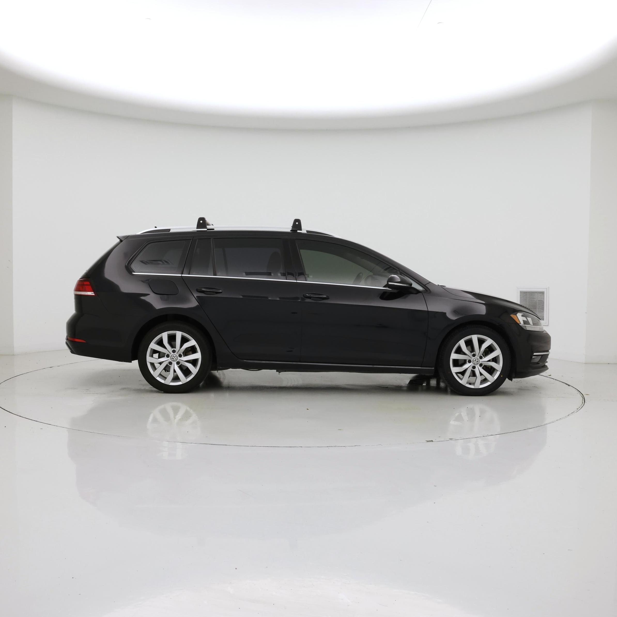 Thumbnail: 2018 Volkswagen Golf - 7