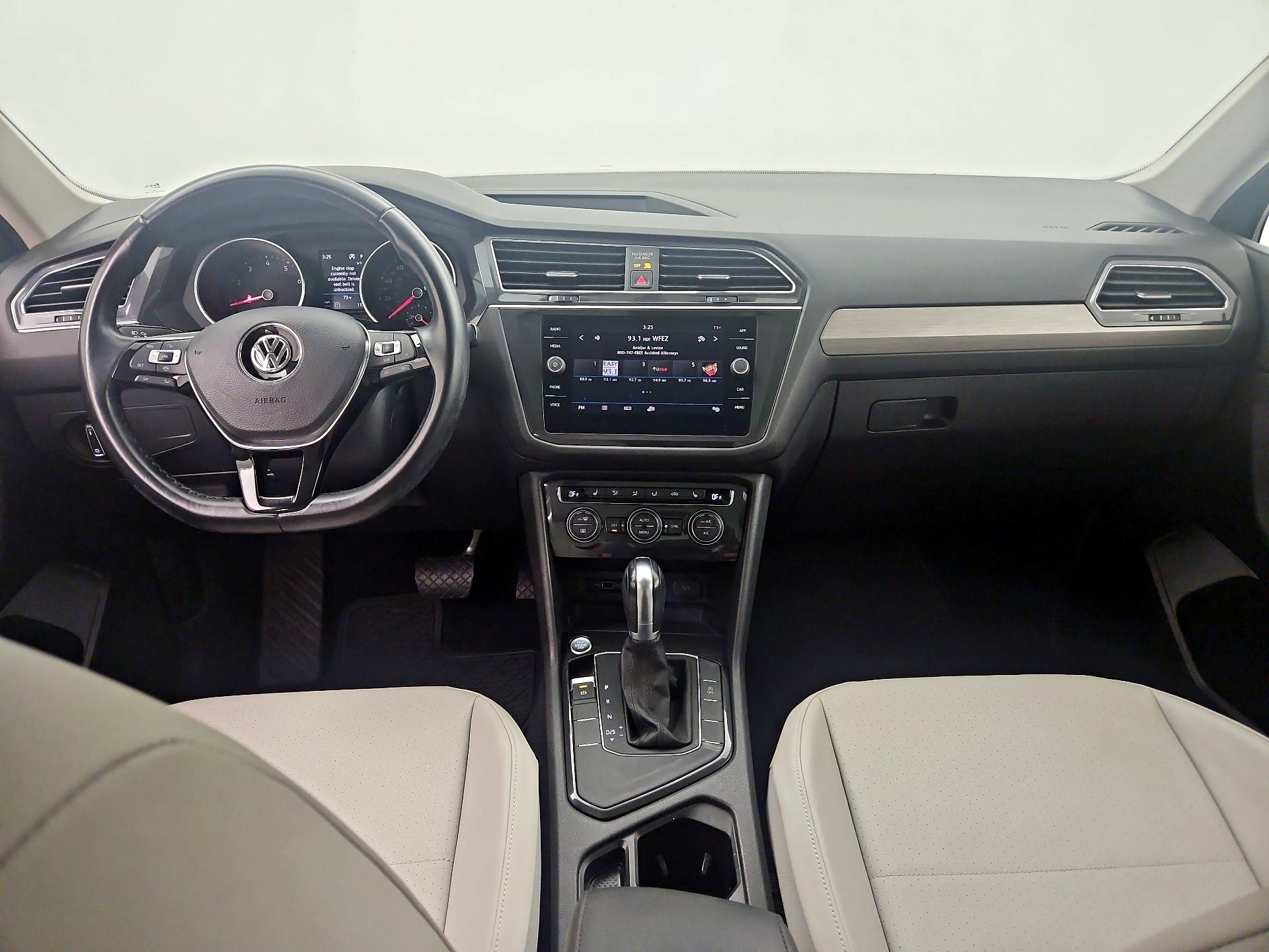 Thumbnail: 2019 Volkswagen Tiguan - 9