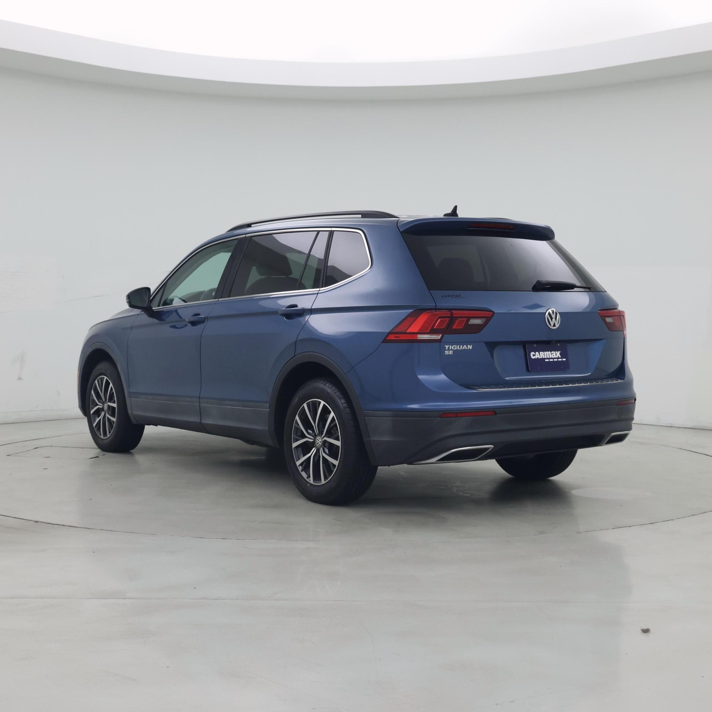 Thumbnail: 2019 Volkswagen Tiguan - 2