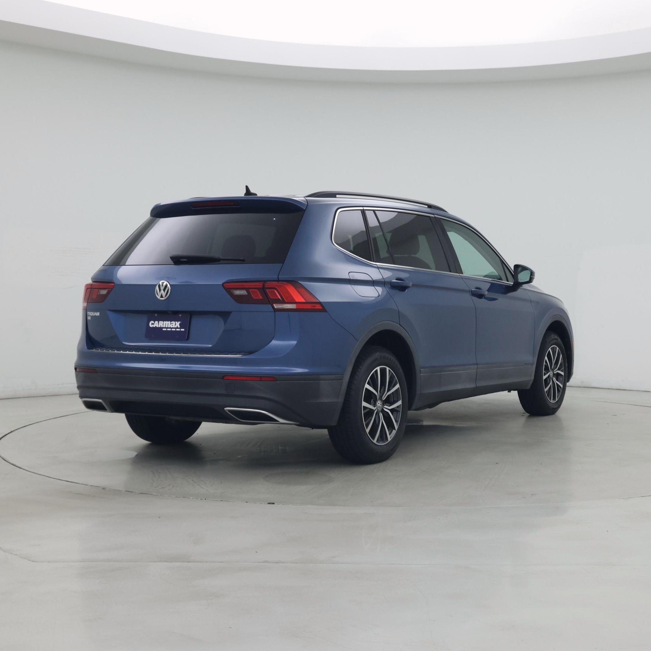 Thumbnail: 2019 Volkswagen Tiguan - 8