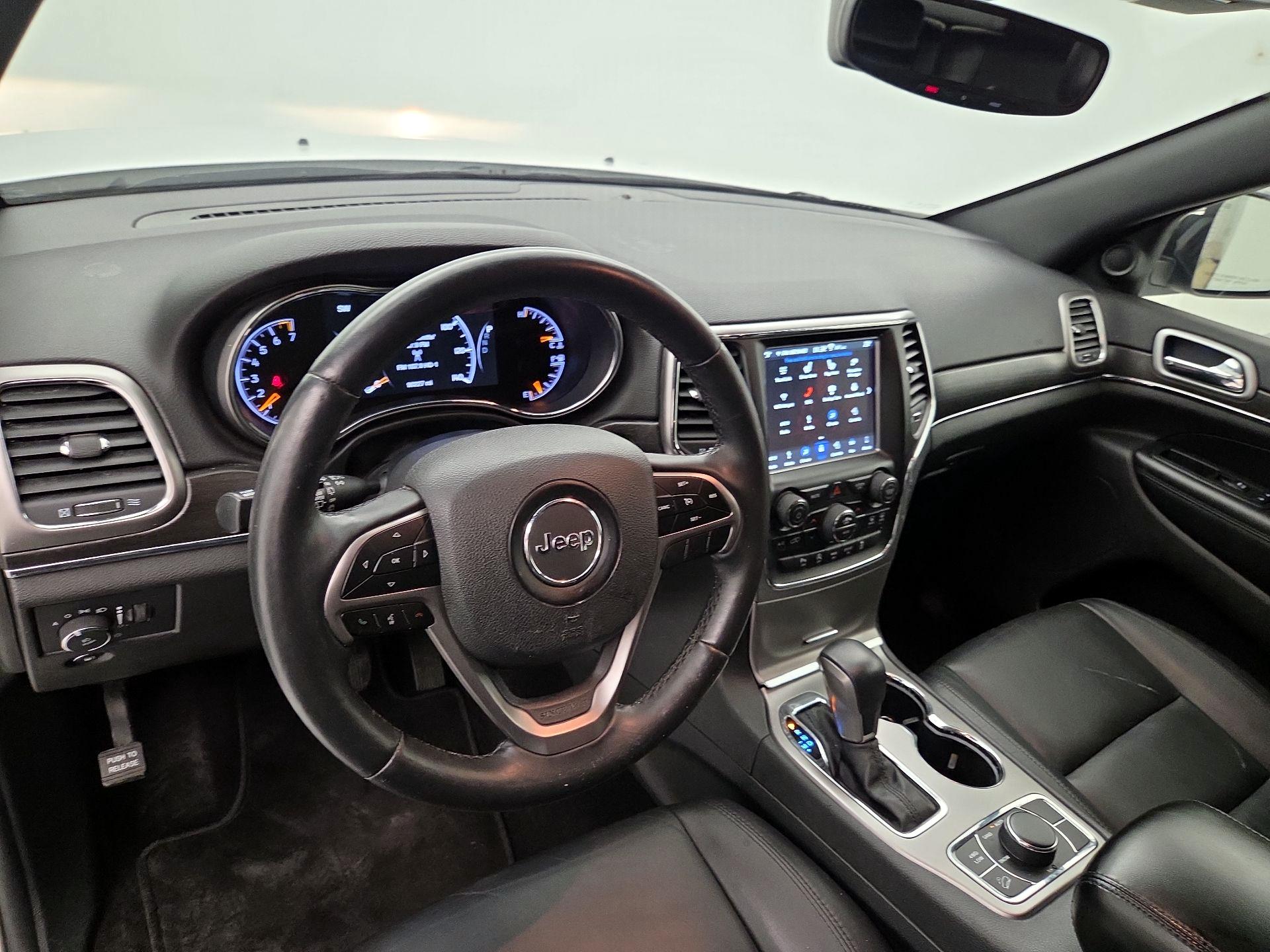 Thumbnail: 2018 Jeep Grand Cherokee - 9