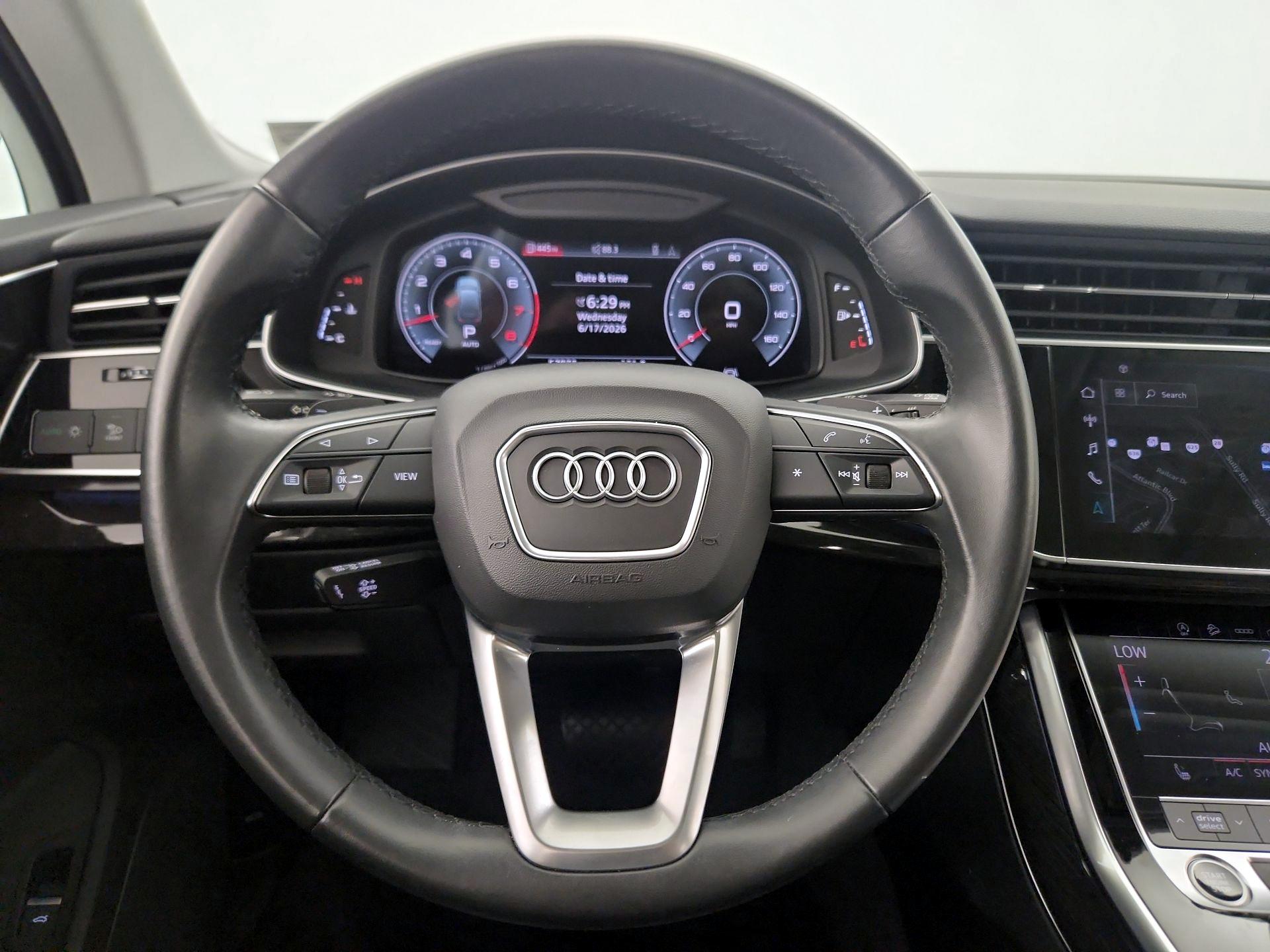 Thumbnail: 2021 Audi Q7 - 10