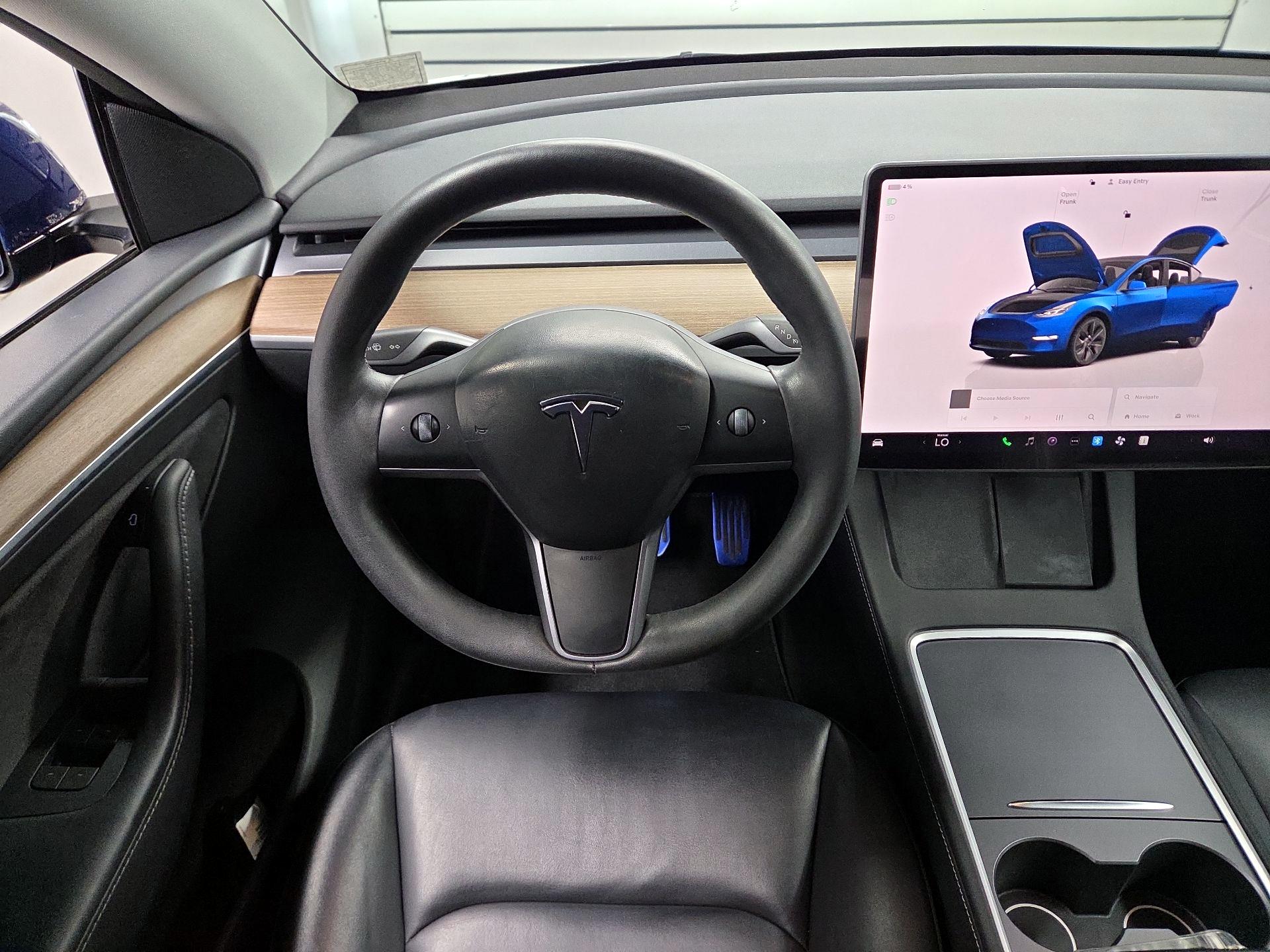 Thumbnail: 2024 Tesla Model Y - 10