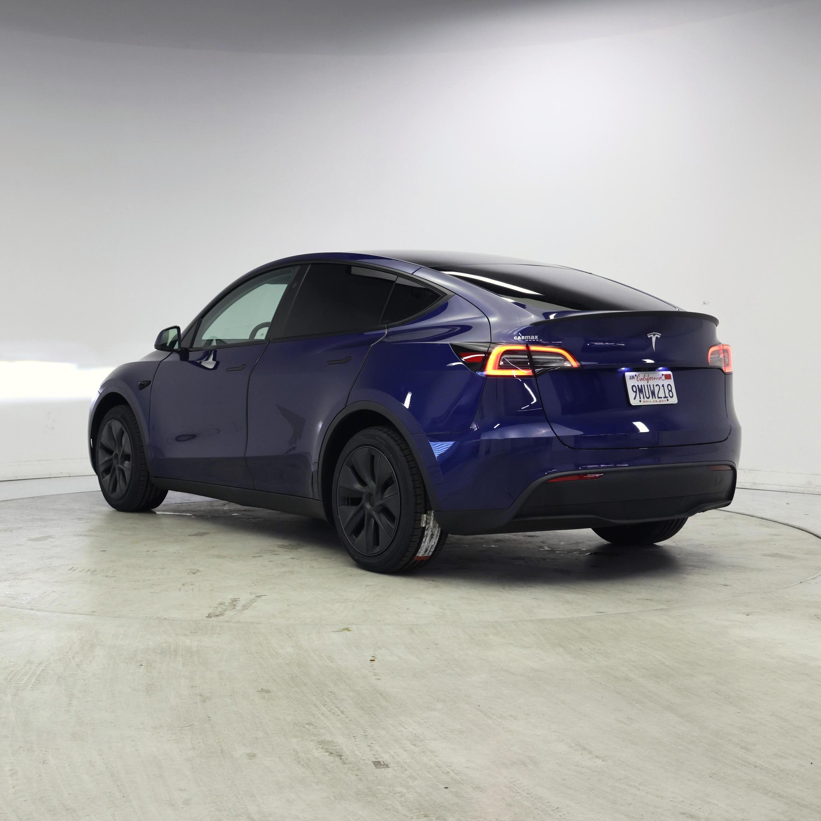 Thumbnail: 2024 Tesla Model Y - 2