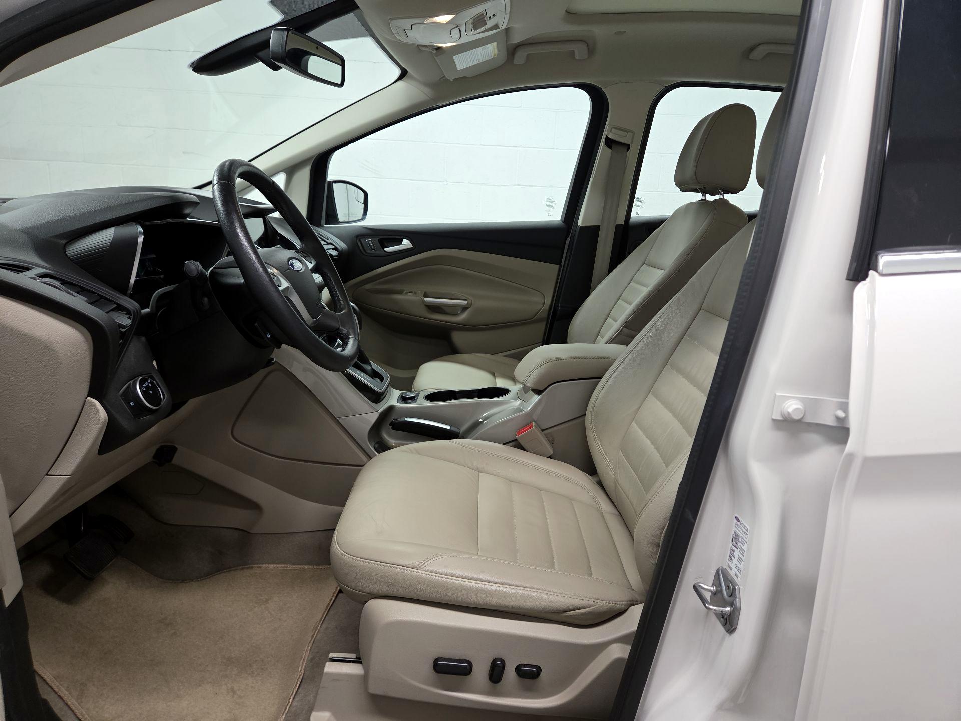 Thumbnail: 2016 Ford C-Max - 11
