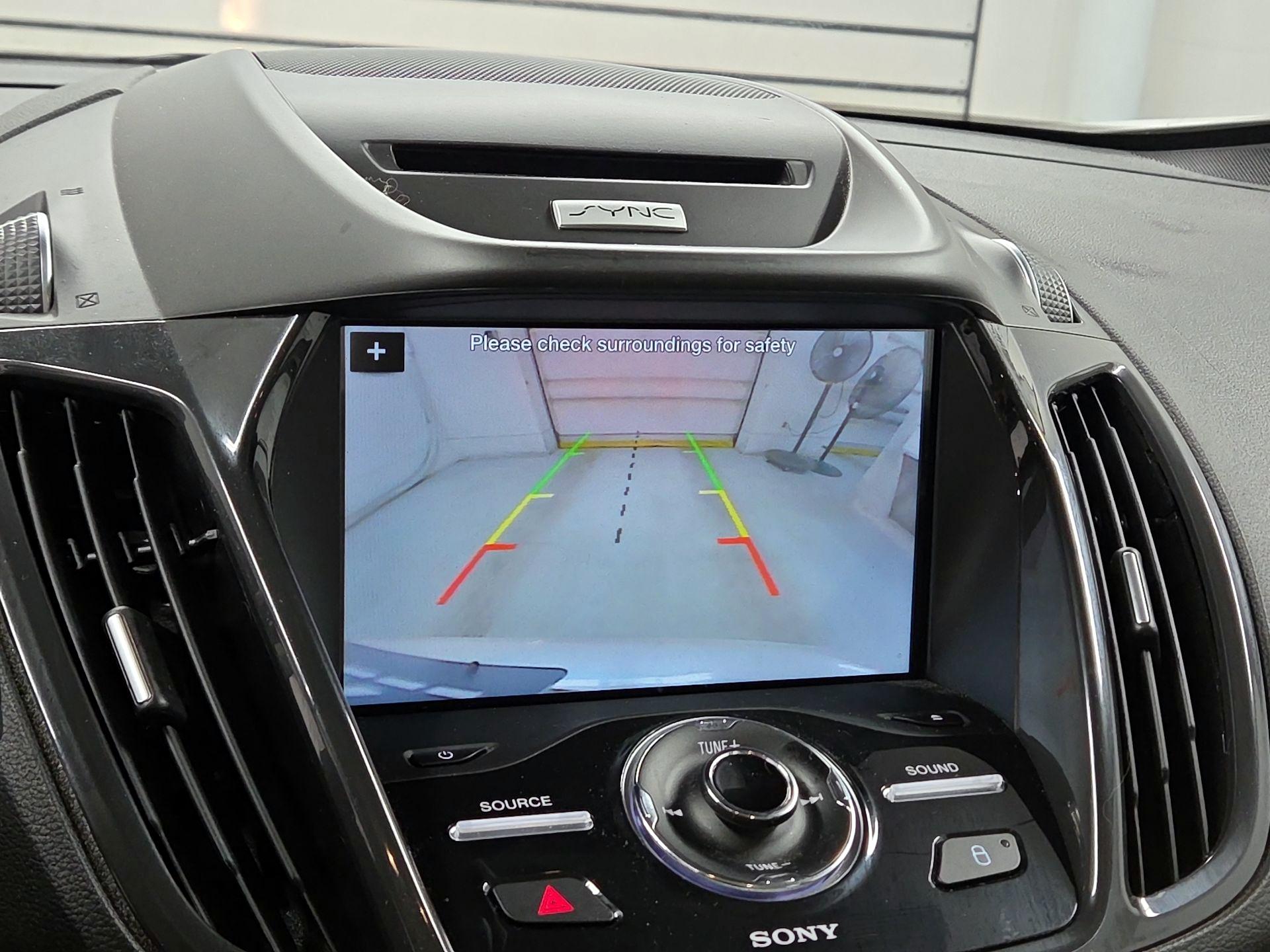 Thumbnail: 2016 Ford C-Max - 13