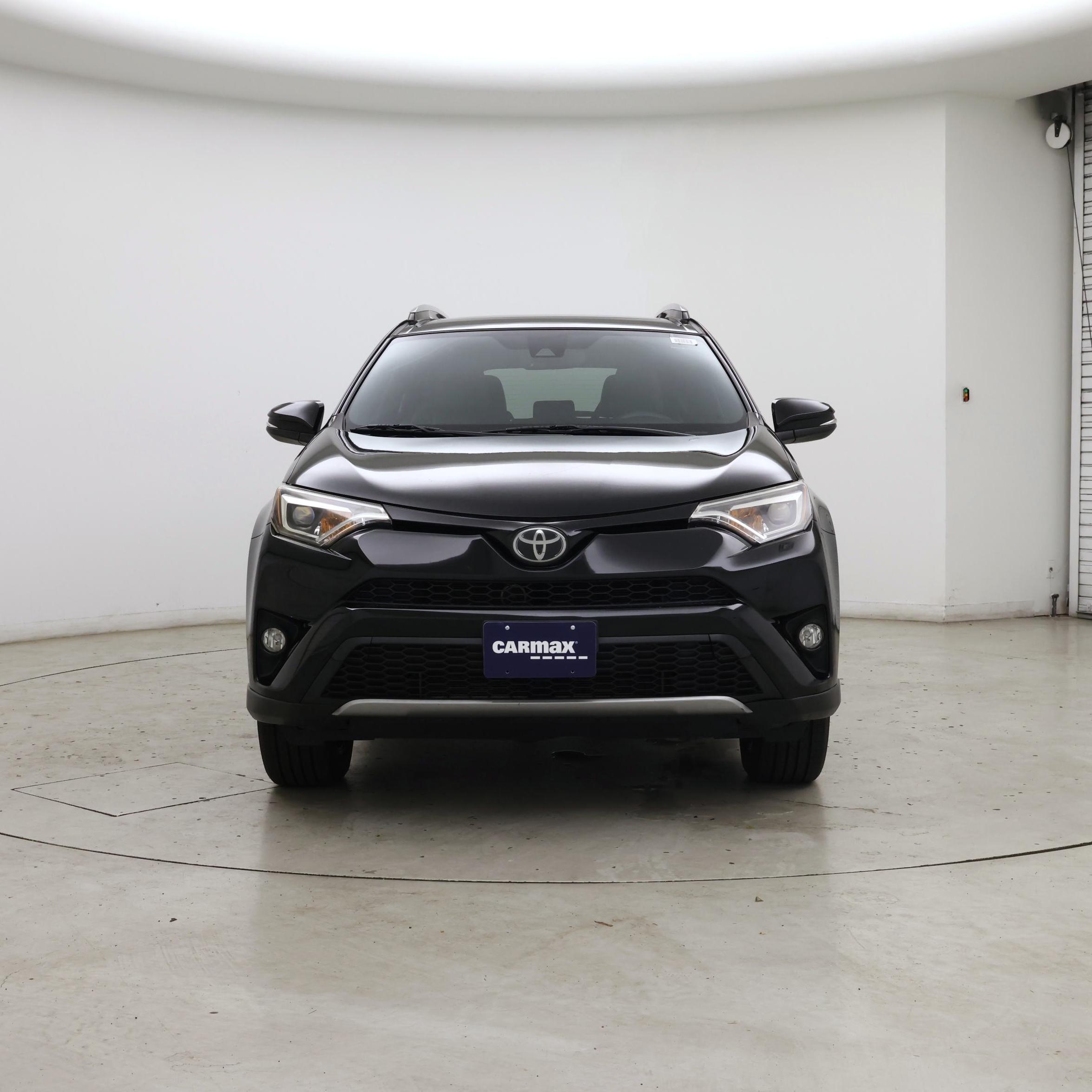 Thumbnail: 2018 Toyota RAV4 - 5