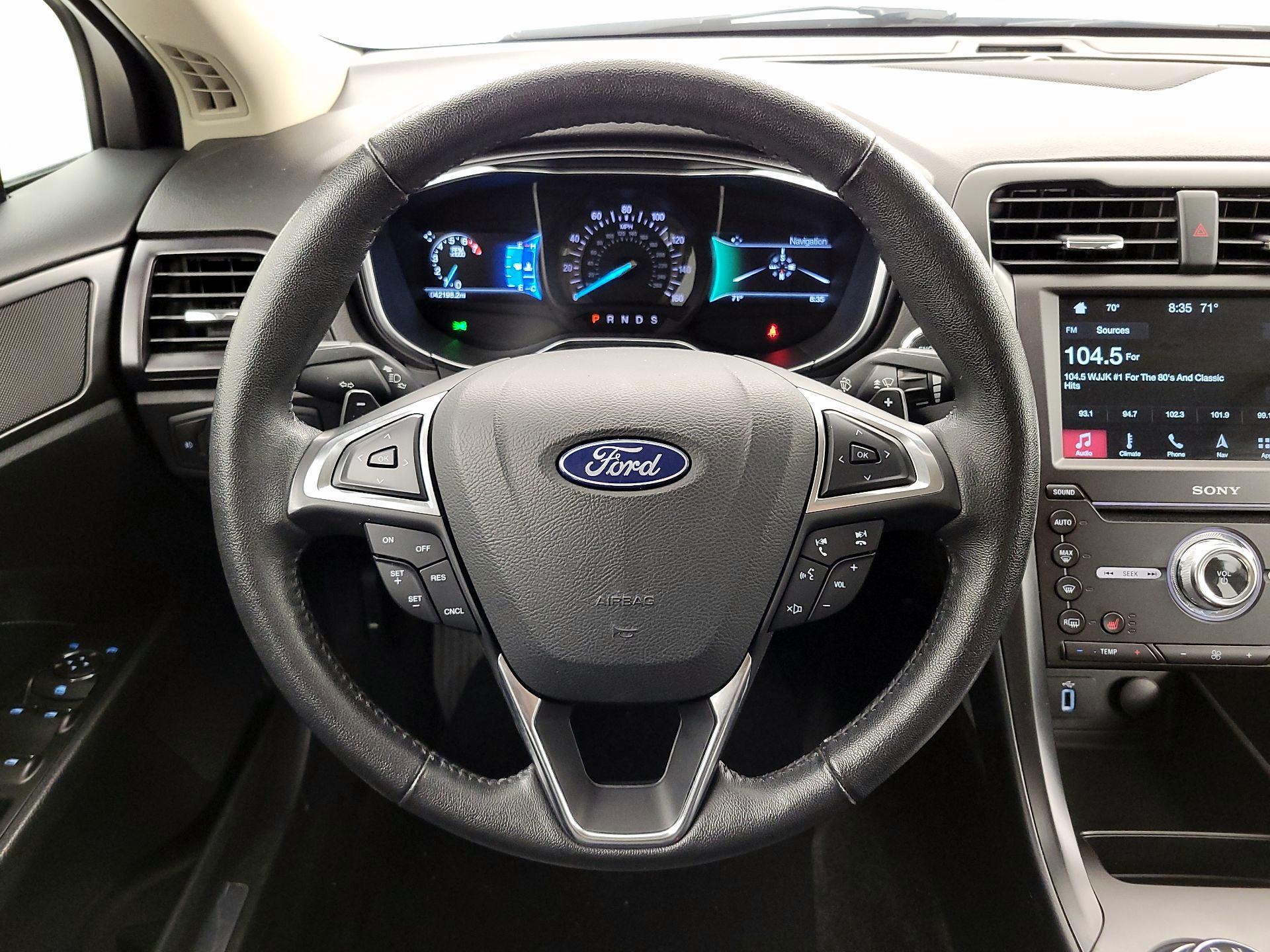 Thumbnail: 2018 Ford Fusion - 10