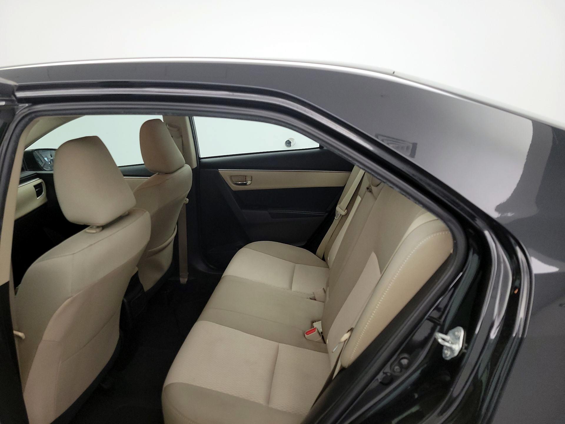 Thumbnail: 2015 Toyota Corolla - 19