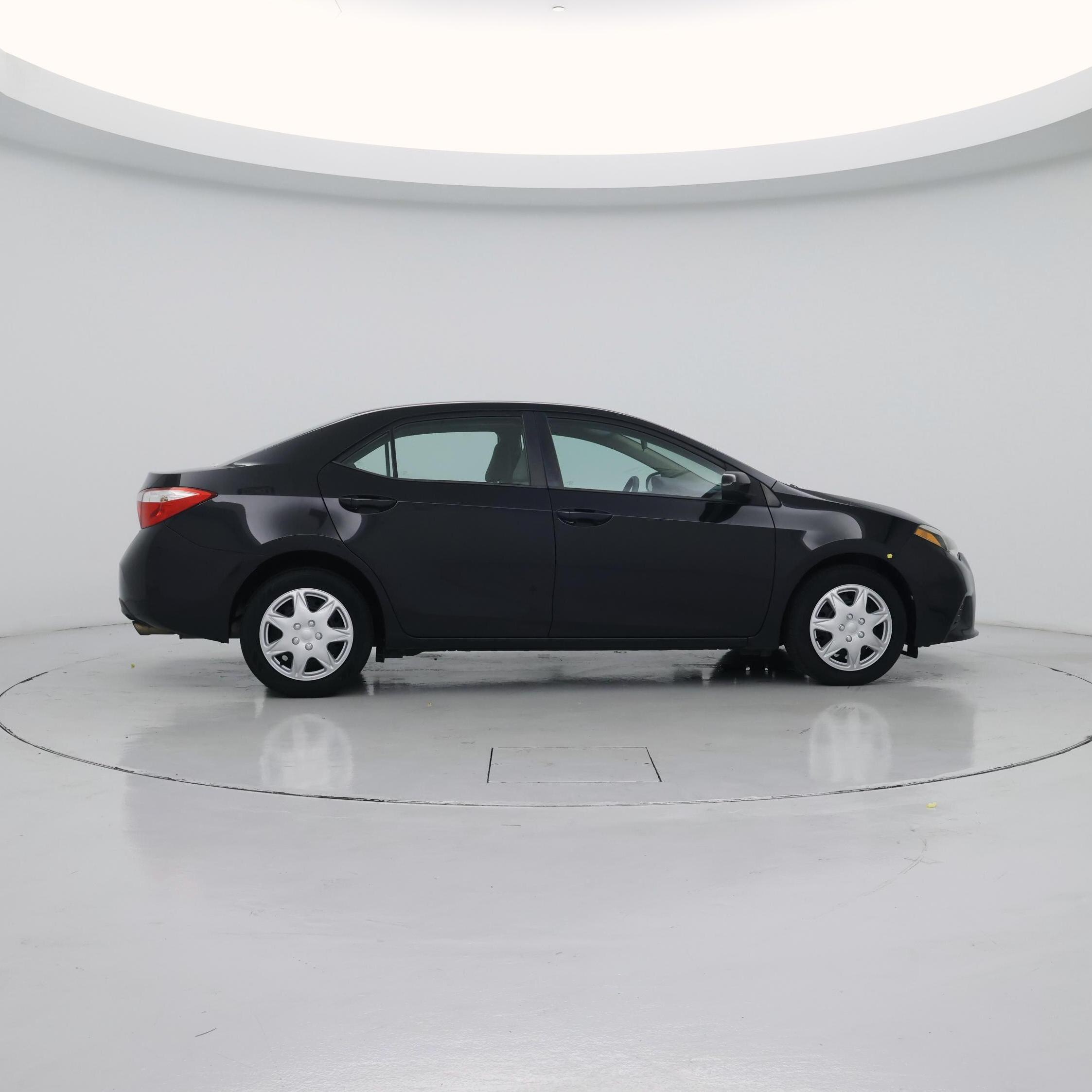 Thumbnail: 2015 Toyota Corolla - 7