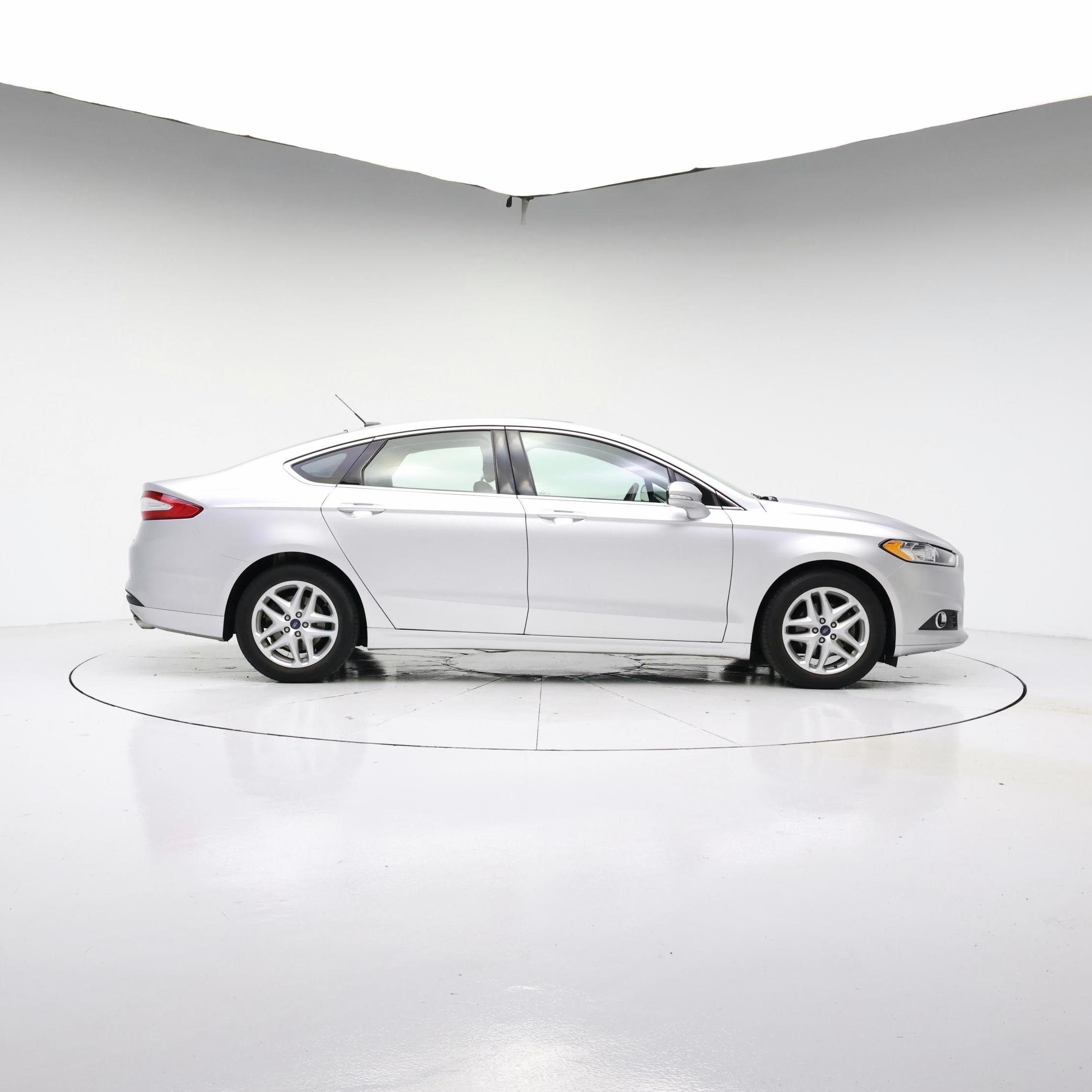 Thumbnail: 2015 Ford Fusion - 7