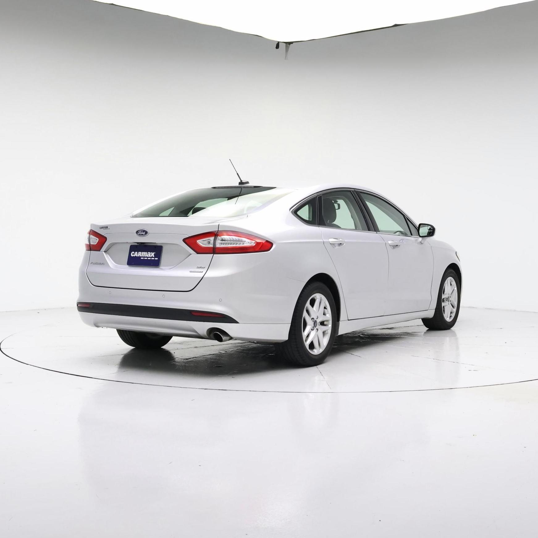 Thumbnail: 2015 Ford Fusion - 8