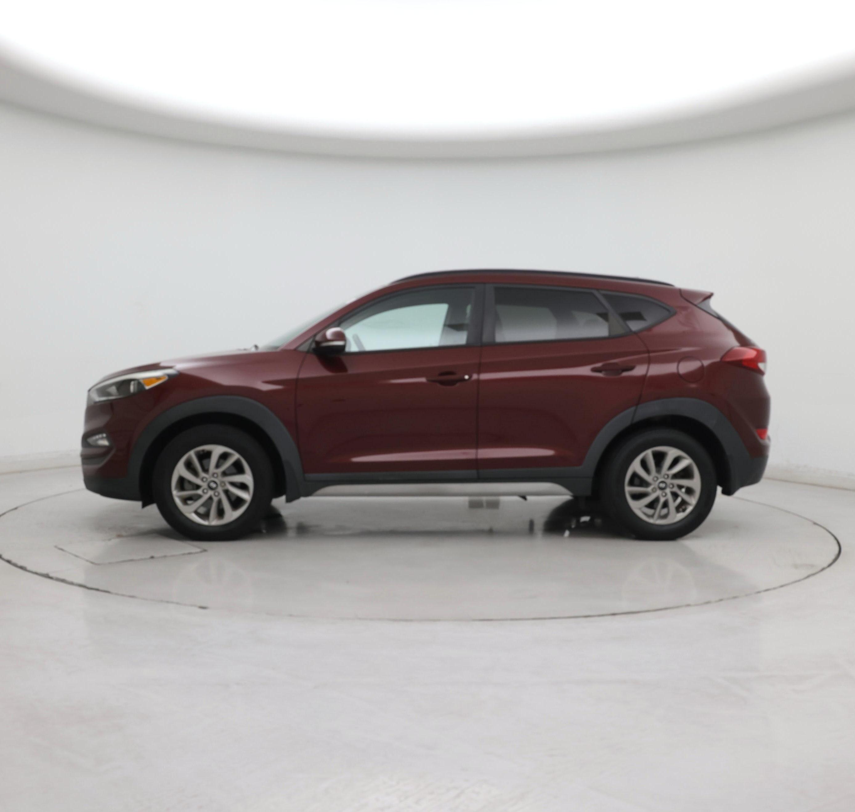 Thumbnail: 2017 Hyundai Tucson - 3