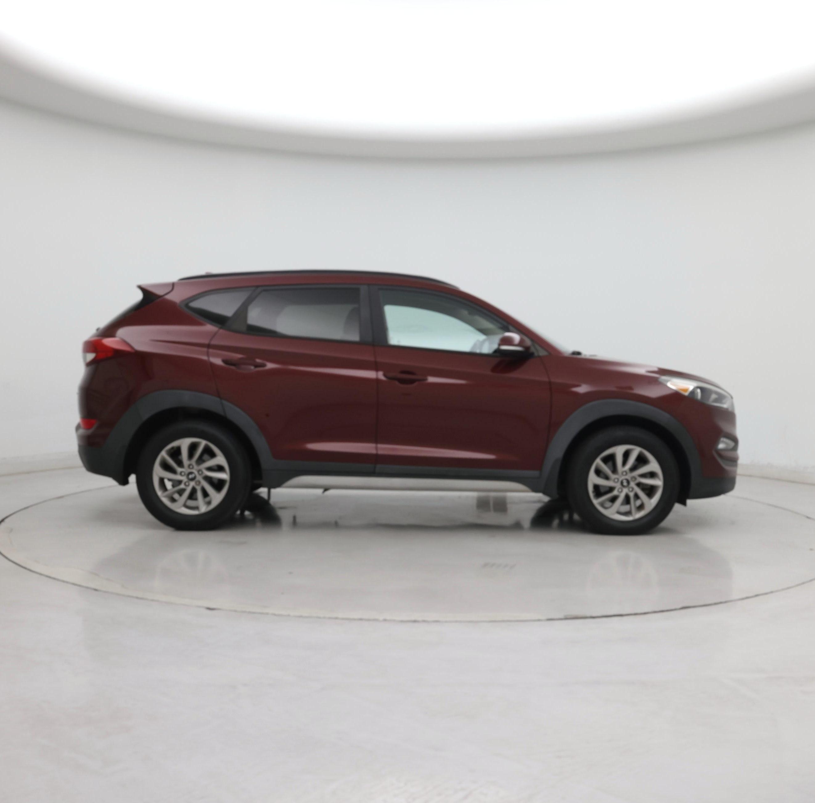 Thumbnail: 2017 Hyundai Tucson - 7