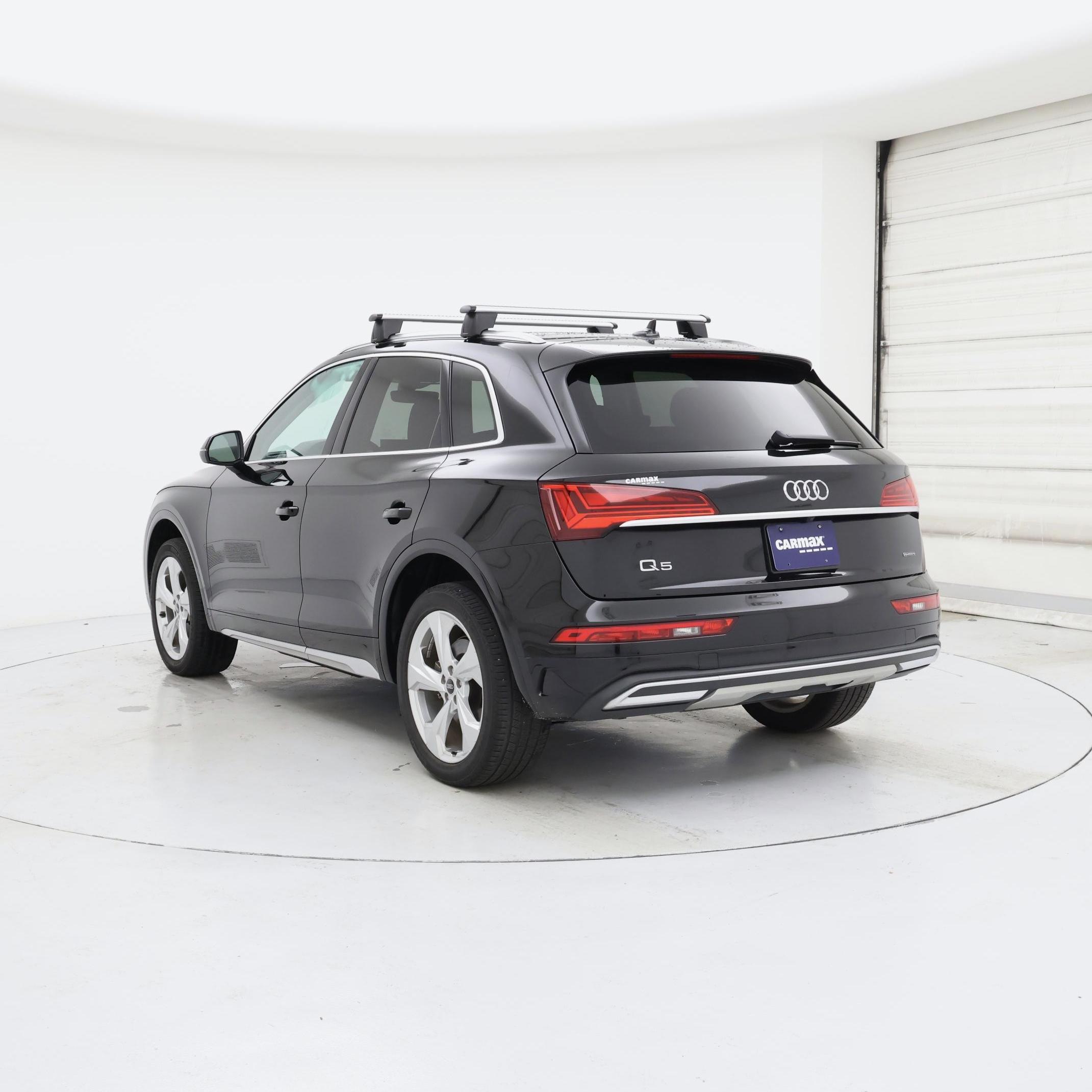 Thumbnail: 2021 Audi Q5 - 2