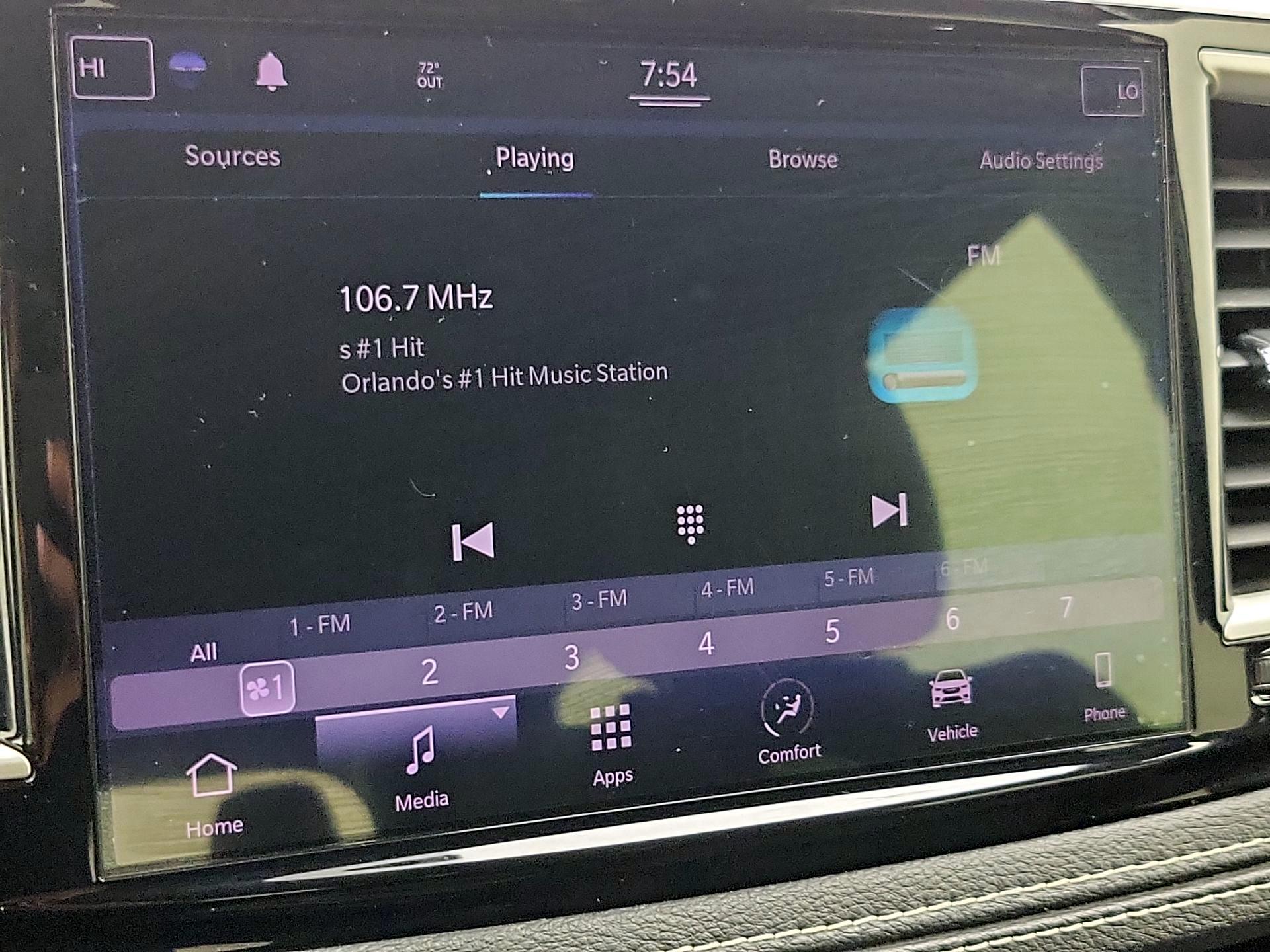 Thumbnail: 2021 Chrysler Pacifica - 15