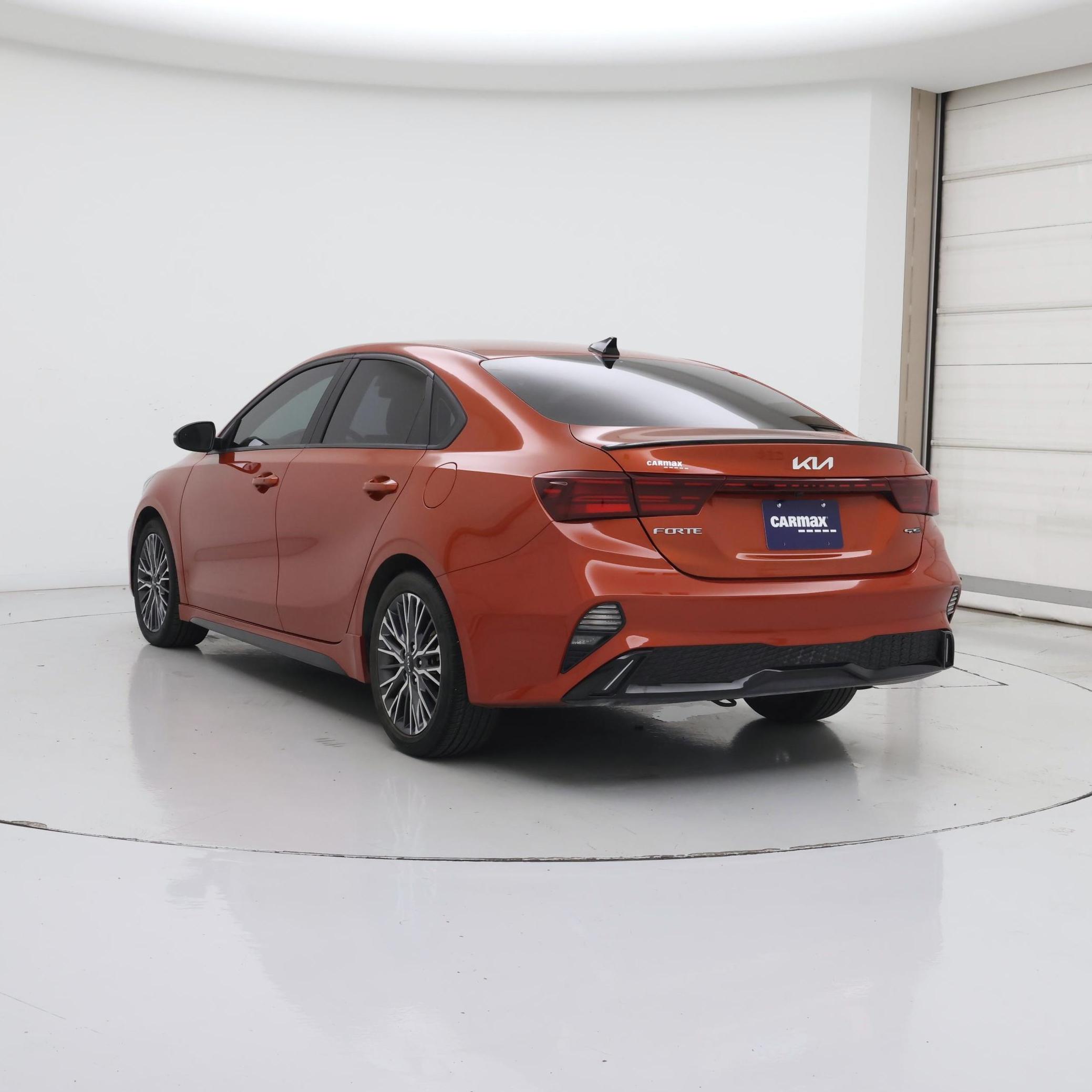 Thumbnail: 2022 Kia Forte - 2