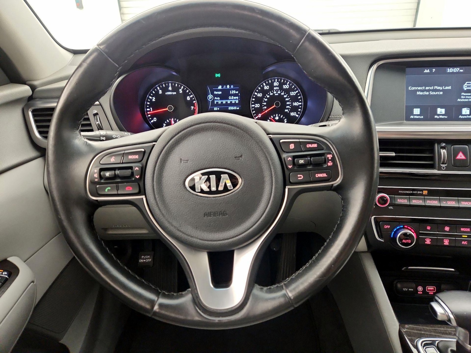 2018 Kia Optima EX - Photo 11