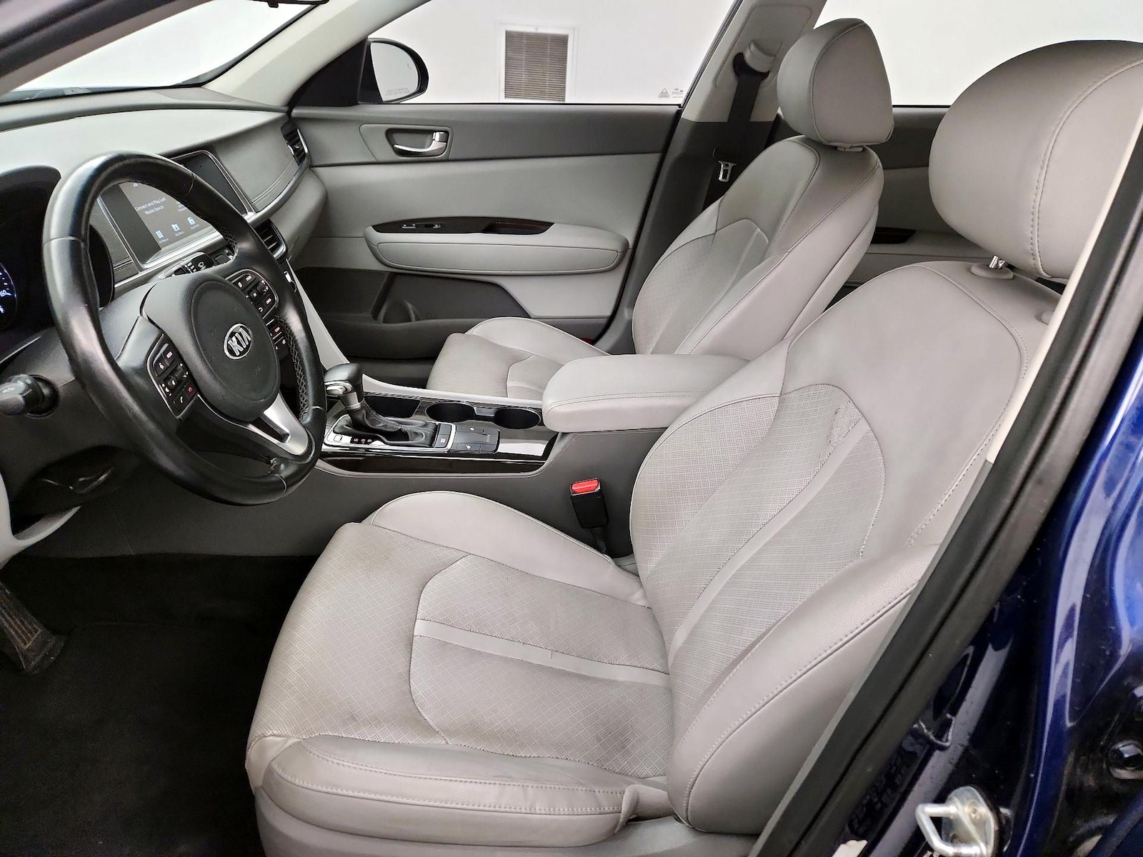 2018 Kia Optima EX - Photo 12