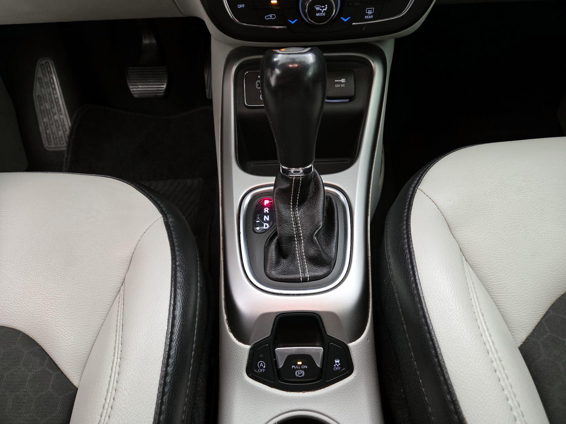 Thumbnail: 2019 Jeep Compass - 17