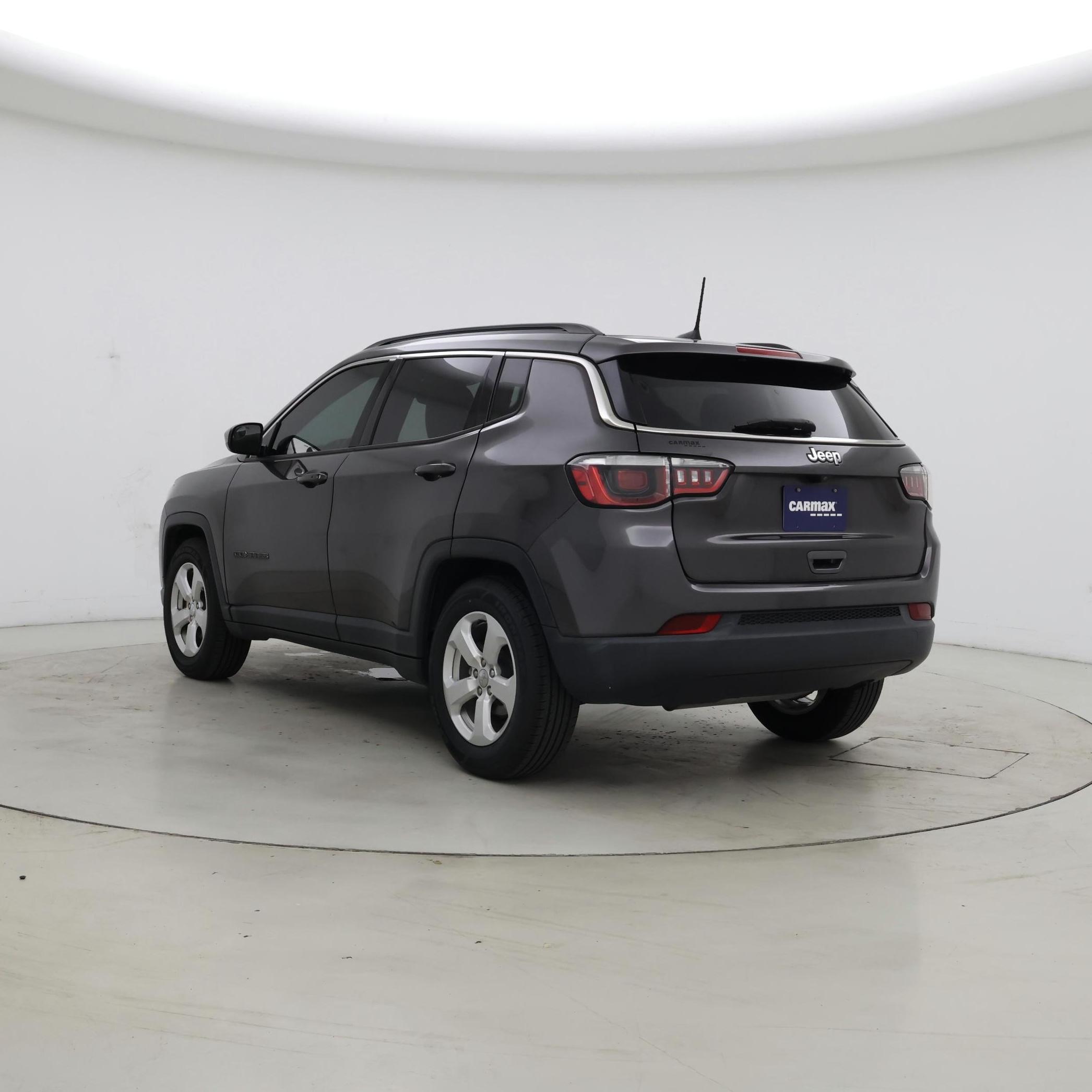 Thumbnail: 2019 Jeep Compass - 2