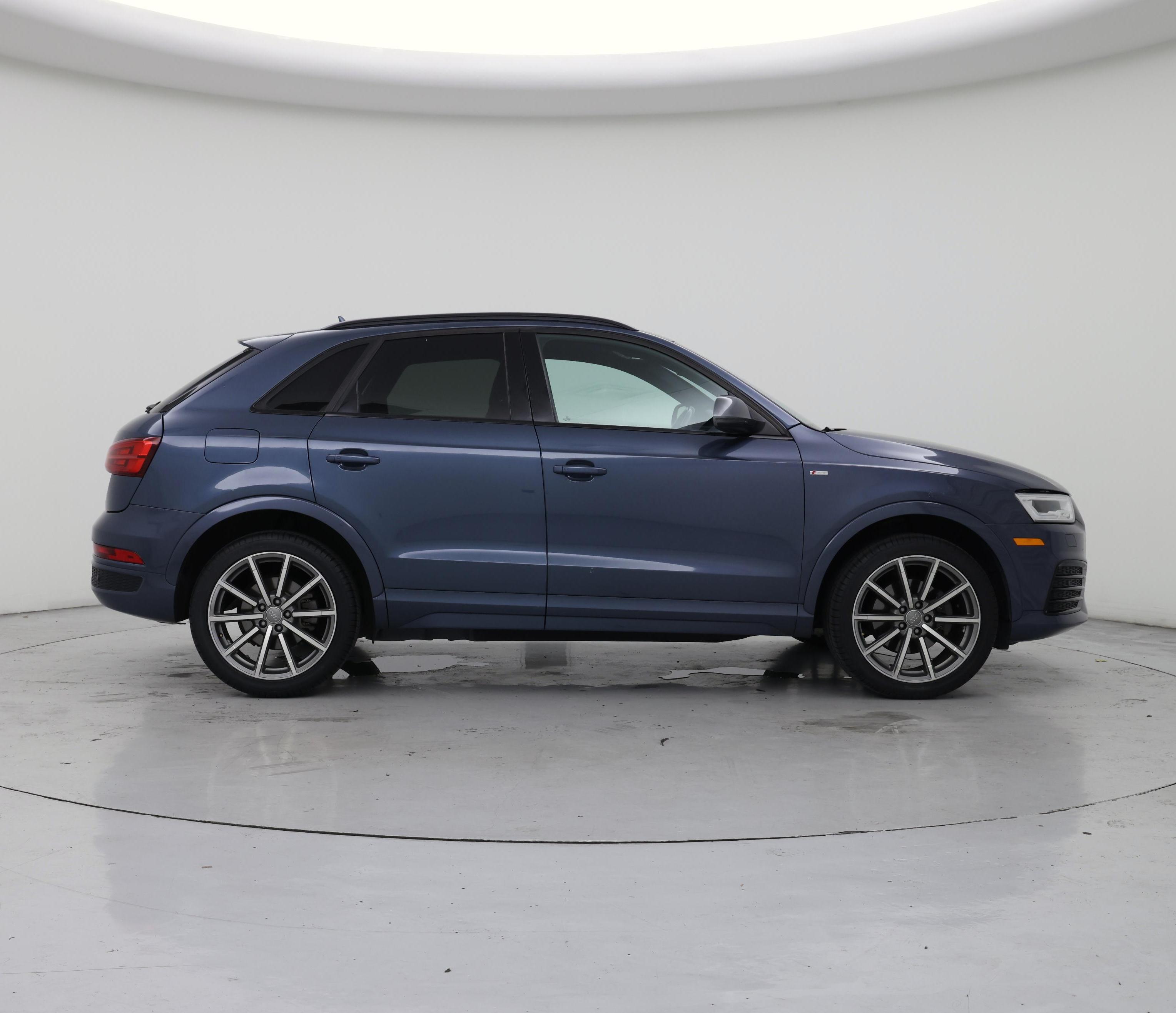 Thumbnail: 2017 Audi Q3 - 7