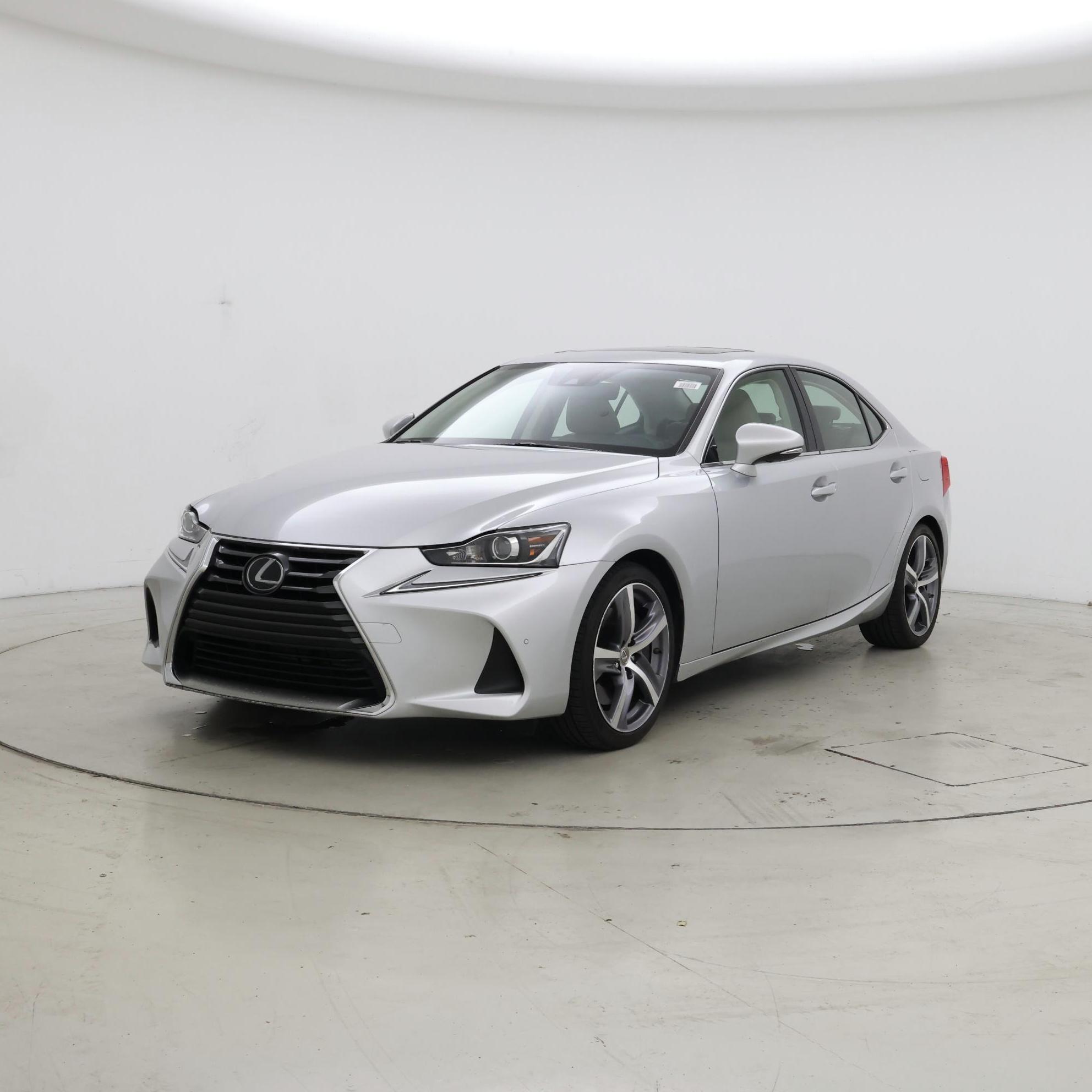 Thumbnail: 2018 Lexus IS - 4