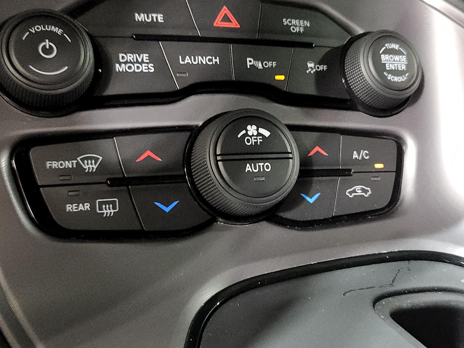 2023 Dodge Challenger R/T - Photo 17