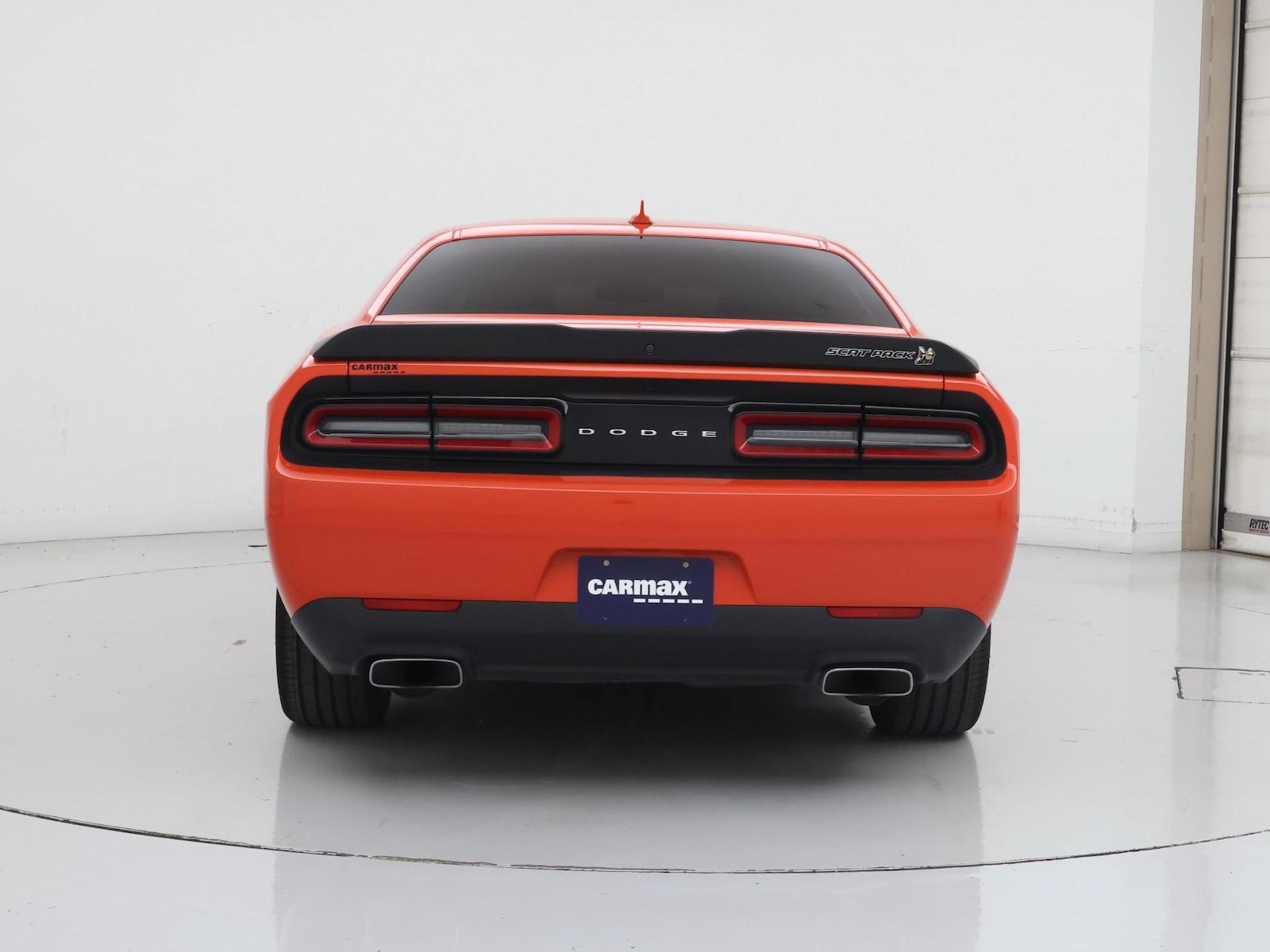2023 Dodge Challenger R/T - Photo 7