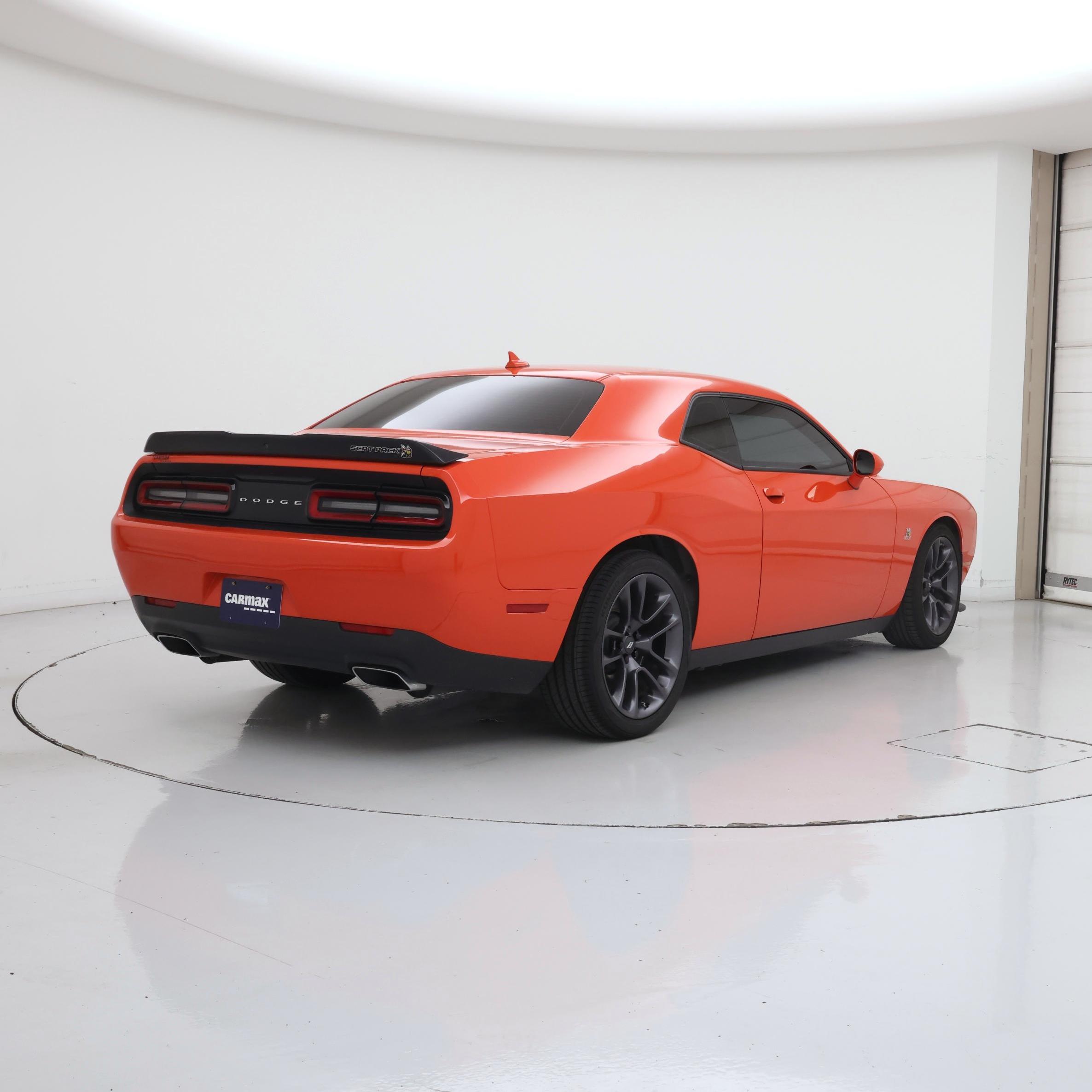 Thumbnail: 2023 Dodge Challenger - 8