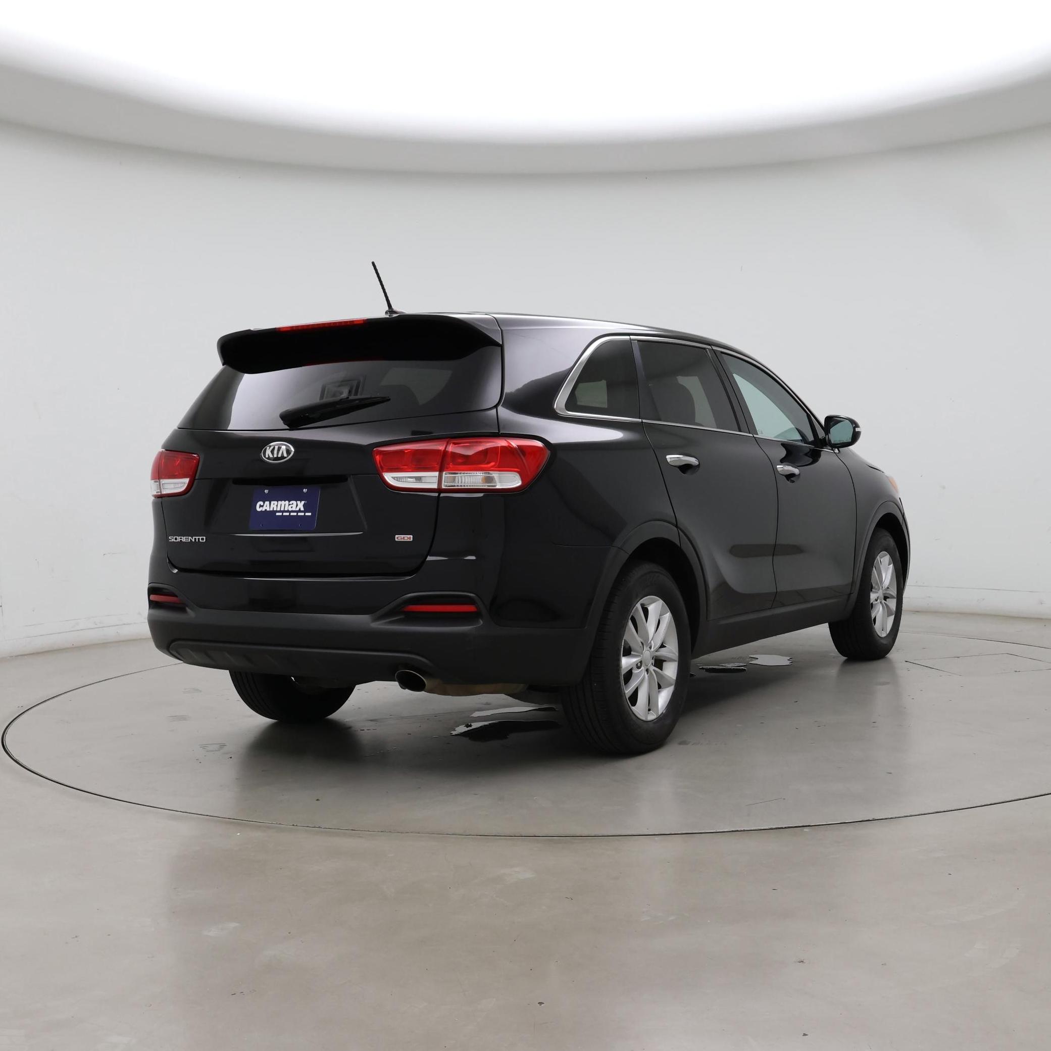 Thumbnail: 2017 Kia Sorento - 8