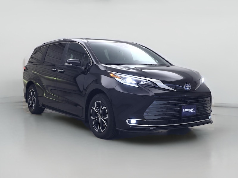 2025 Toyota Sienna Platinum