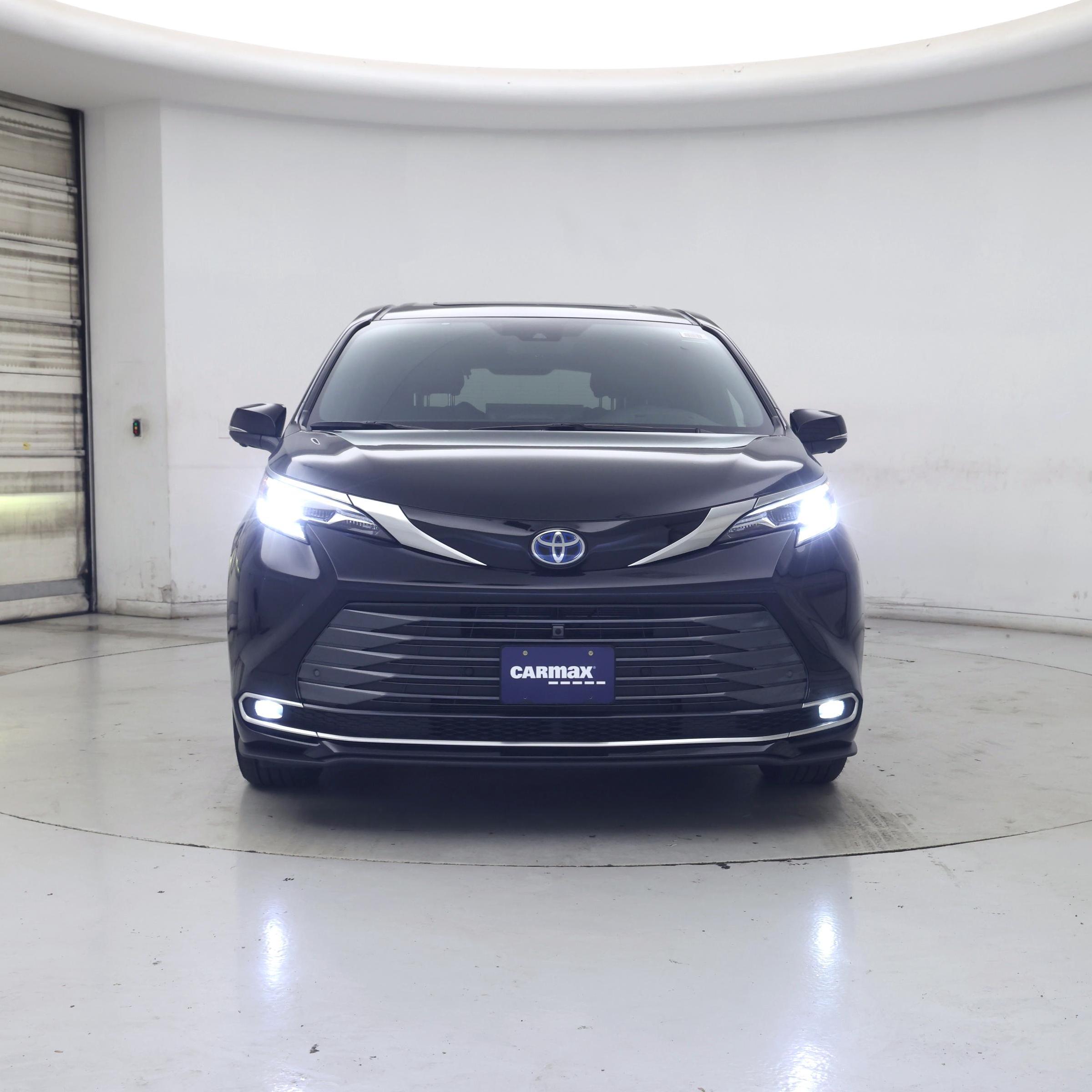 Thumbnail: 2025 Toyota Sienna - 5