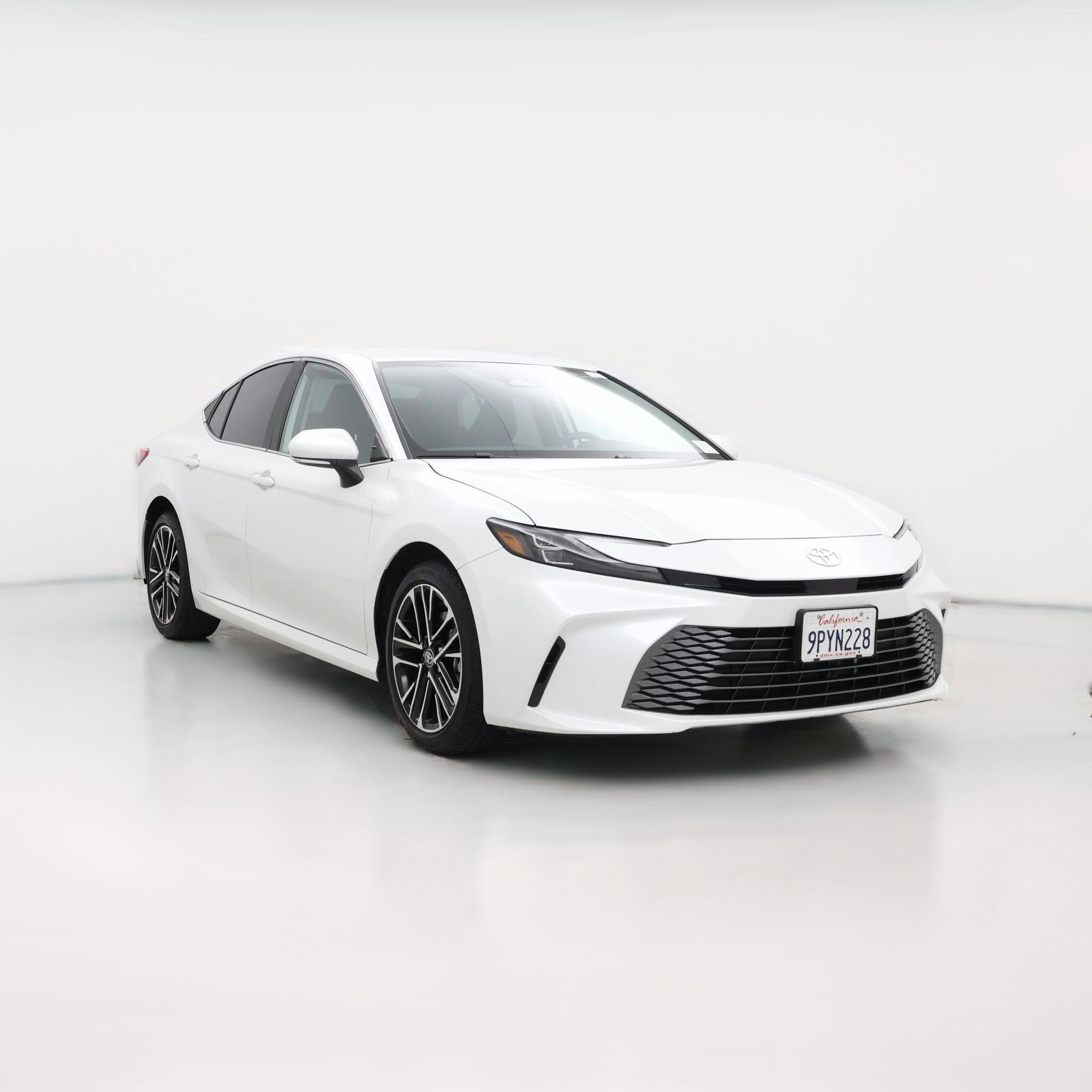 Thumbnail: 2025 Toyota Camry - 1