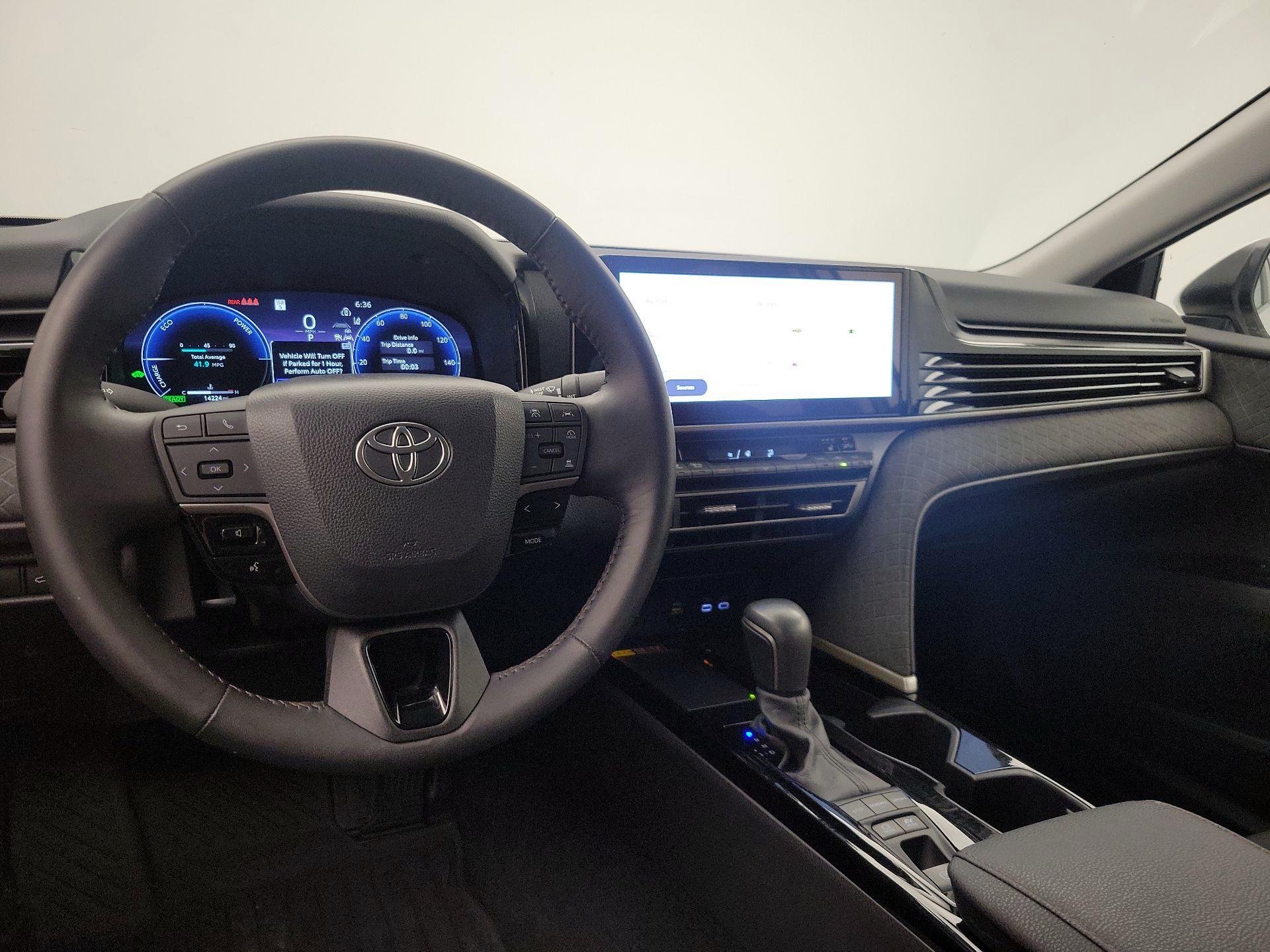 Thumbnail: 2025 Toyota Camry - 9
