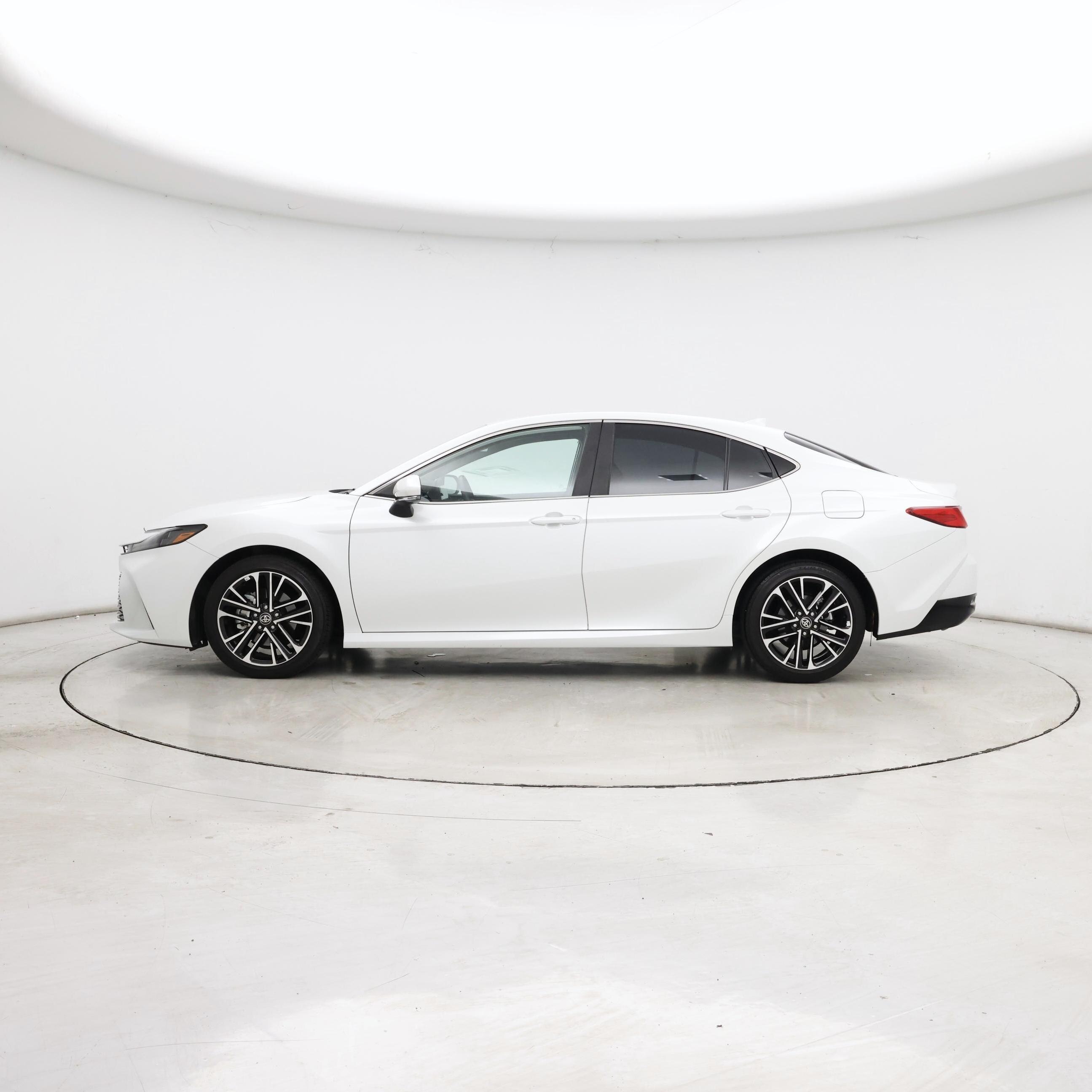 Thumbnail: 2025 Toyota Camry - 3
